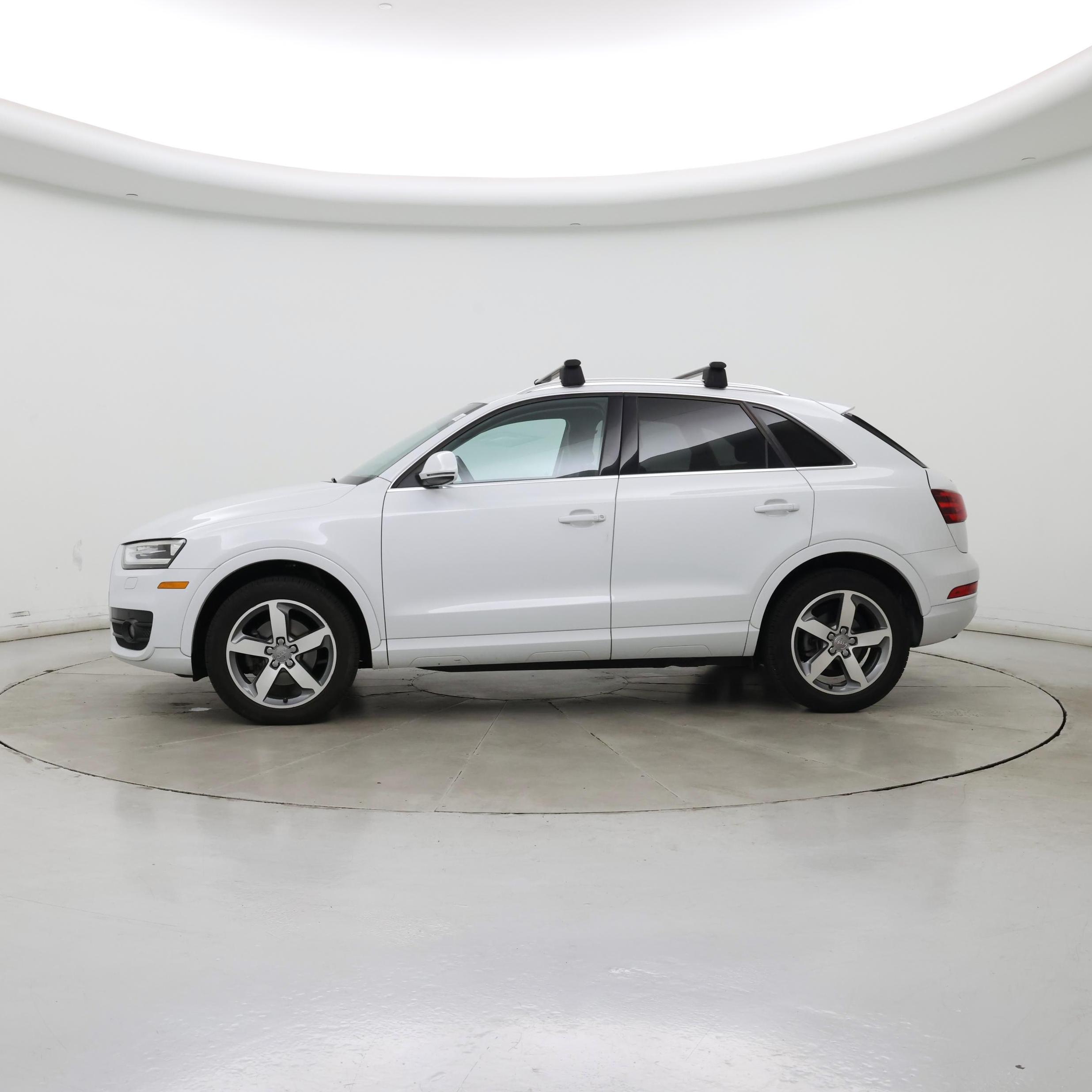Thumbnail: 2015 Audi Q3 - 3