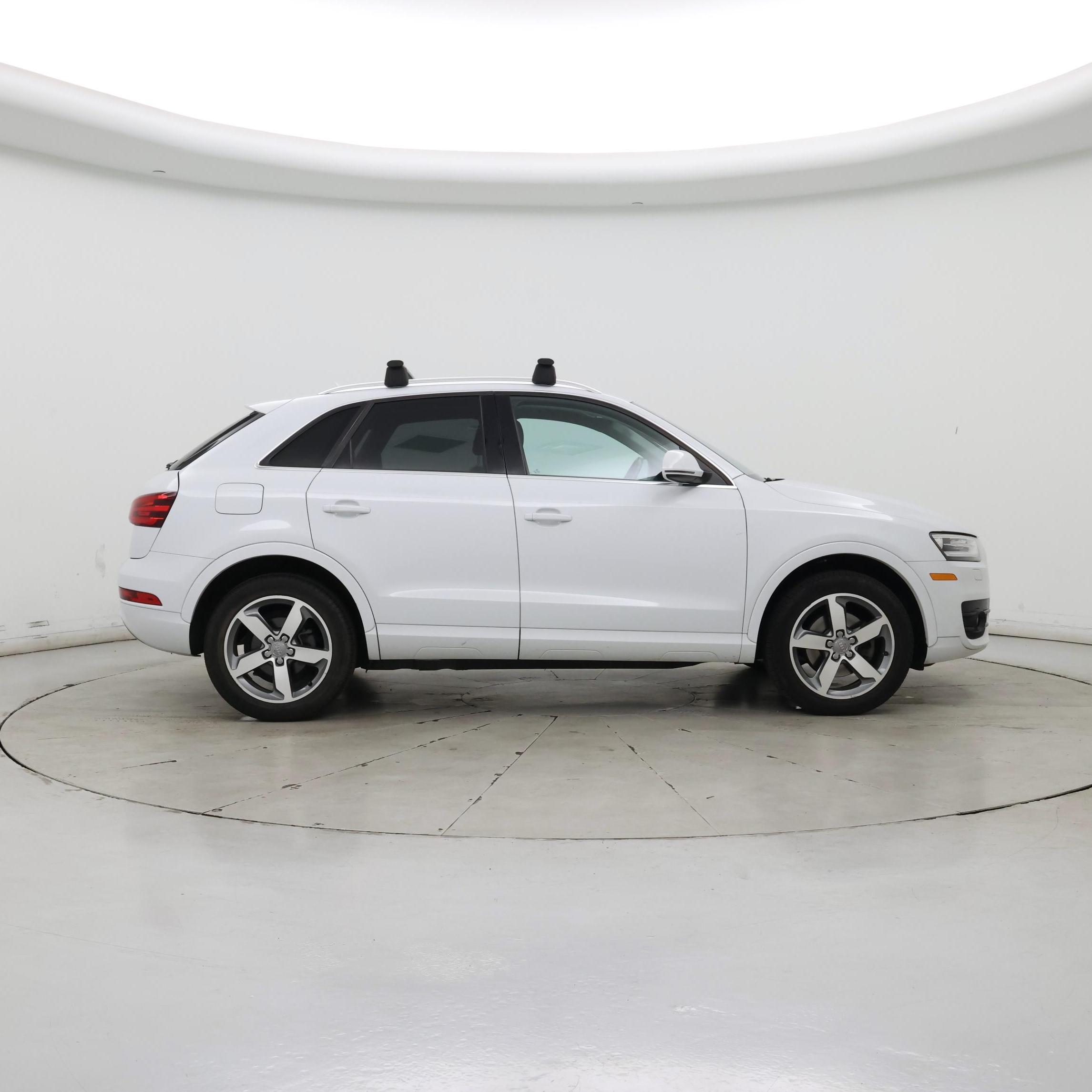Thumbnail: 2015 Audi Q3 - 7