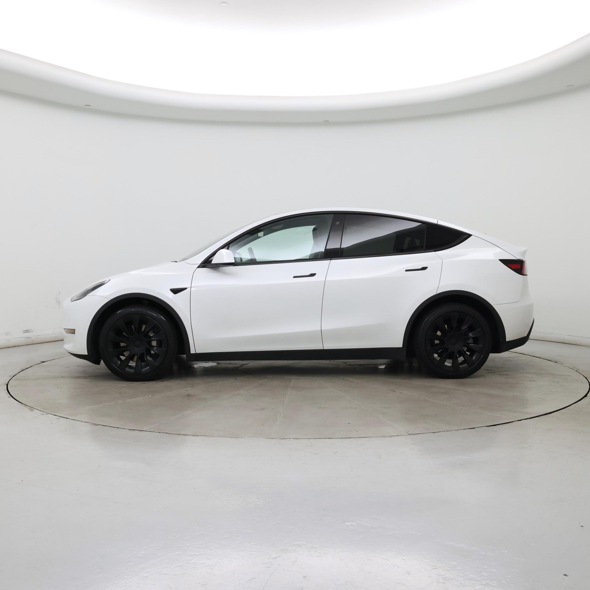 Thumbnail: 2020 Tesla Model Y - 3