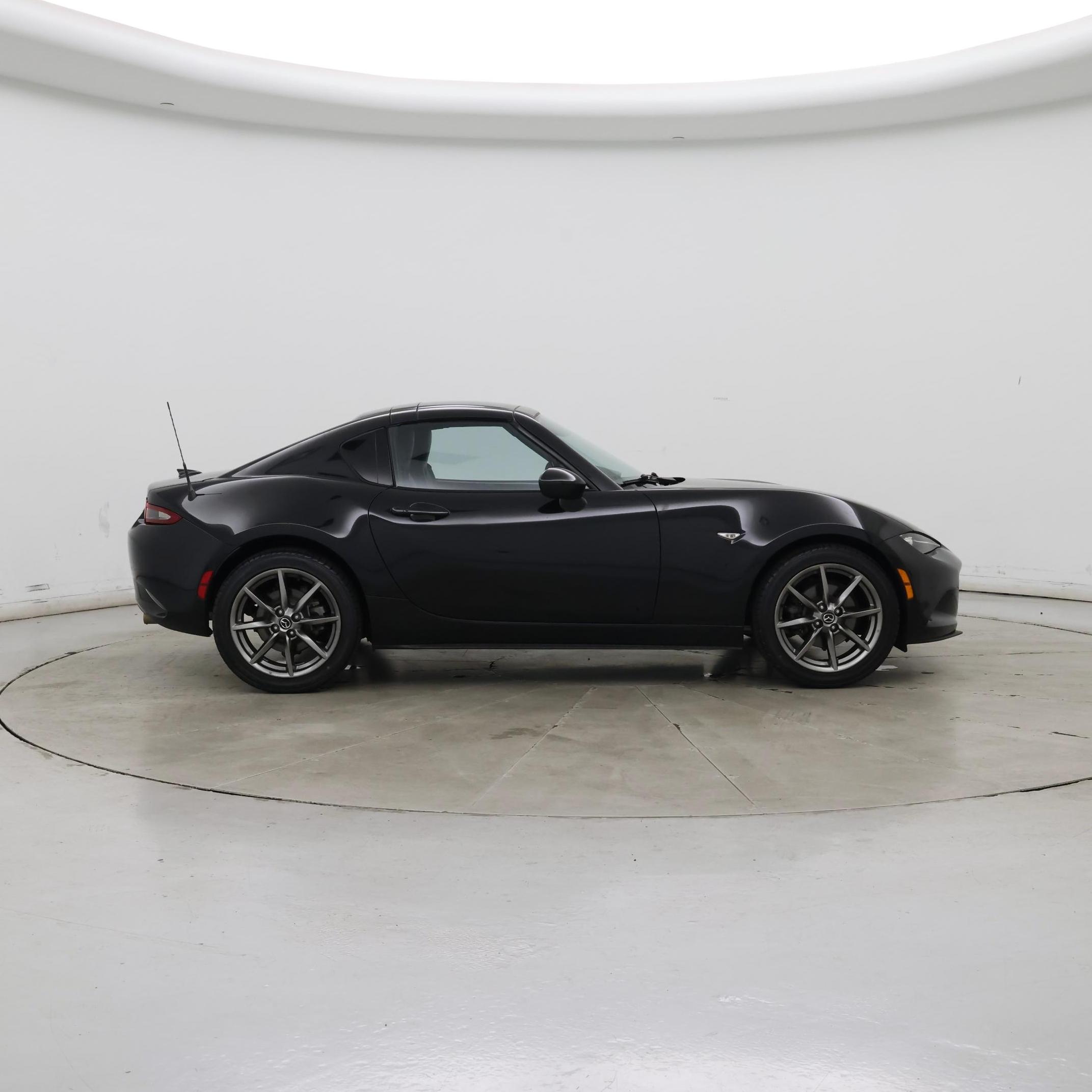 Thumbnail: 2021 Mazda MX-5 Miata - 7