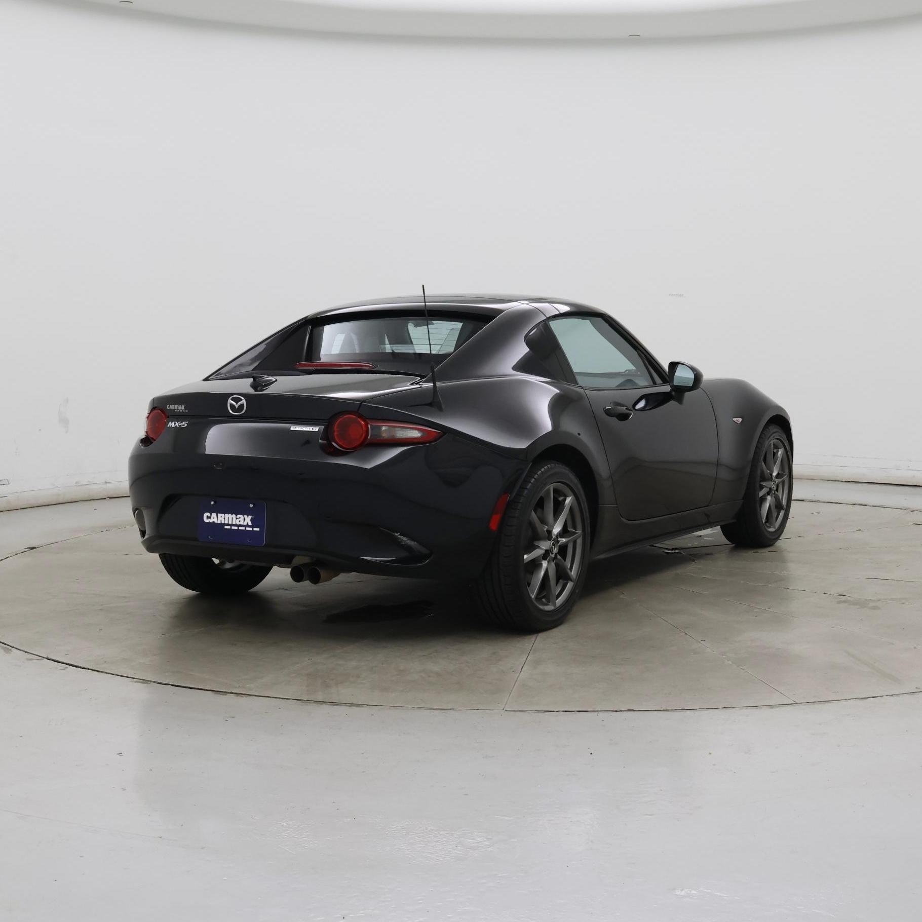 Thumbnail: 2021 Mazda MX-5 Miata - 8