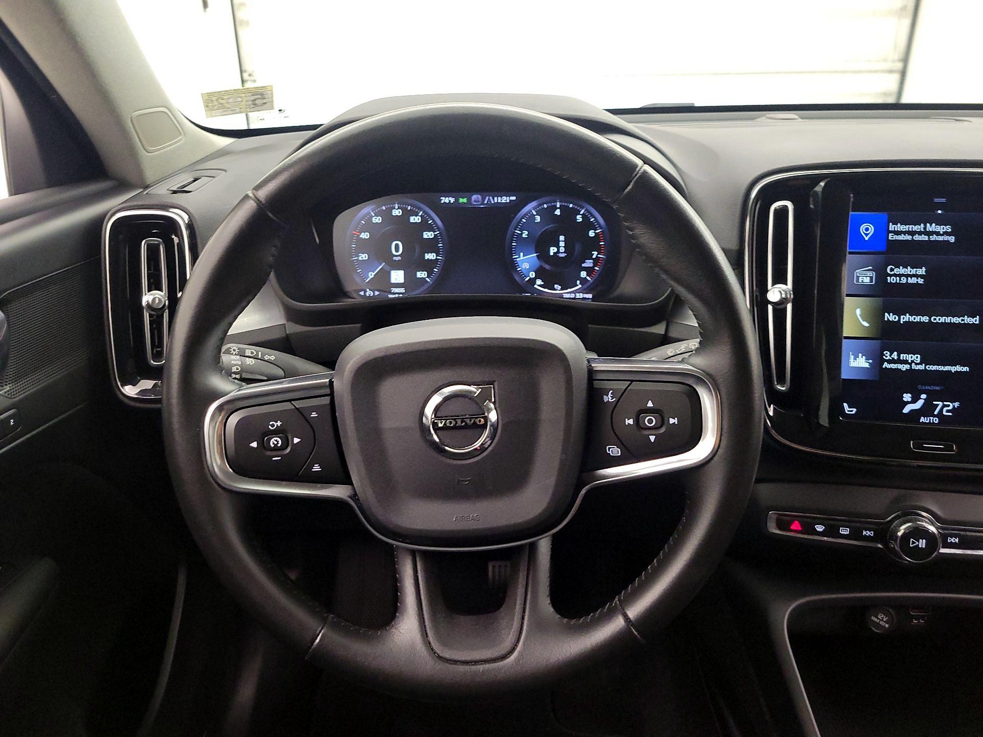 Thumbnail: 2019 Volvo XC40 - 10