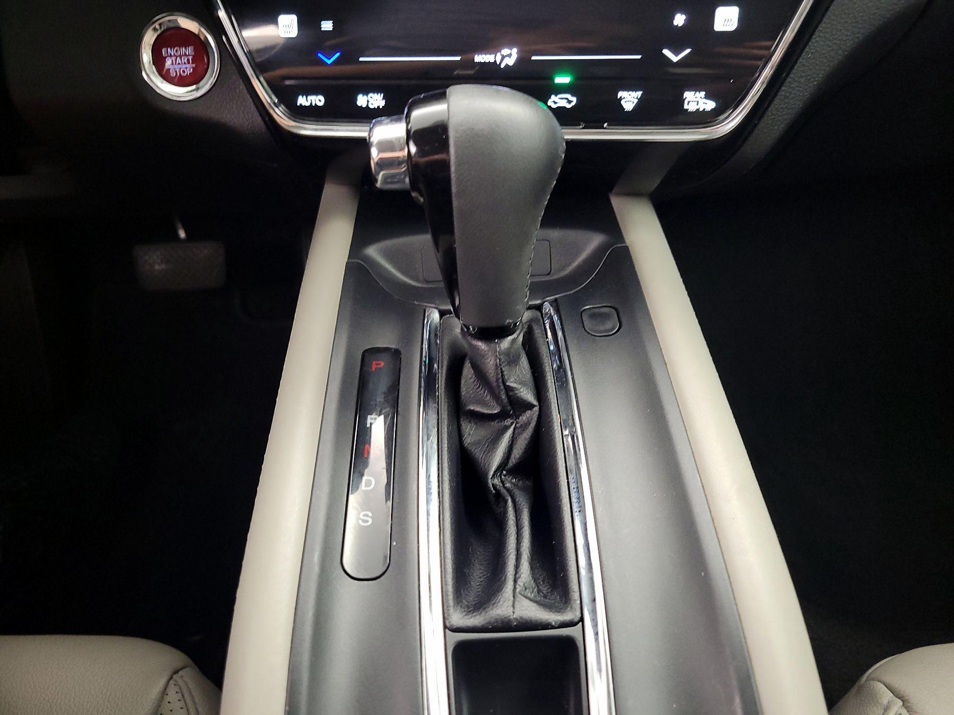 Thumbnail: 2018 Honda HR-V - 17