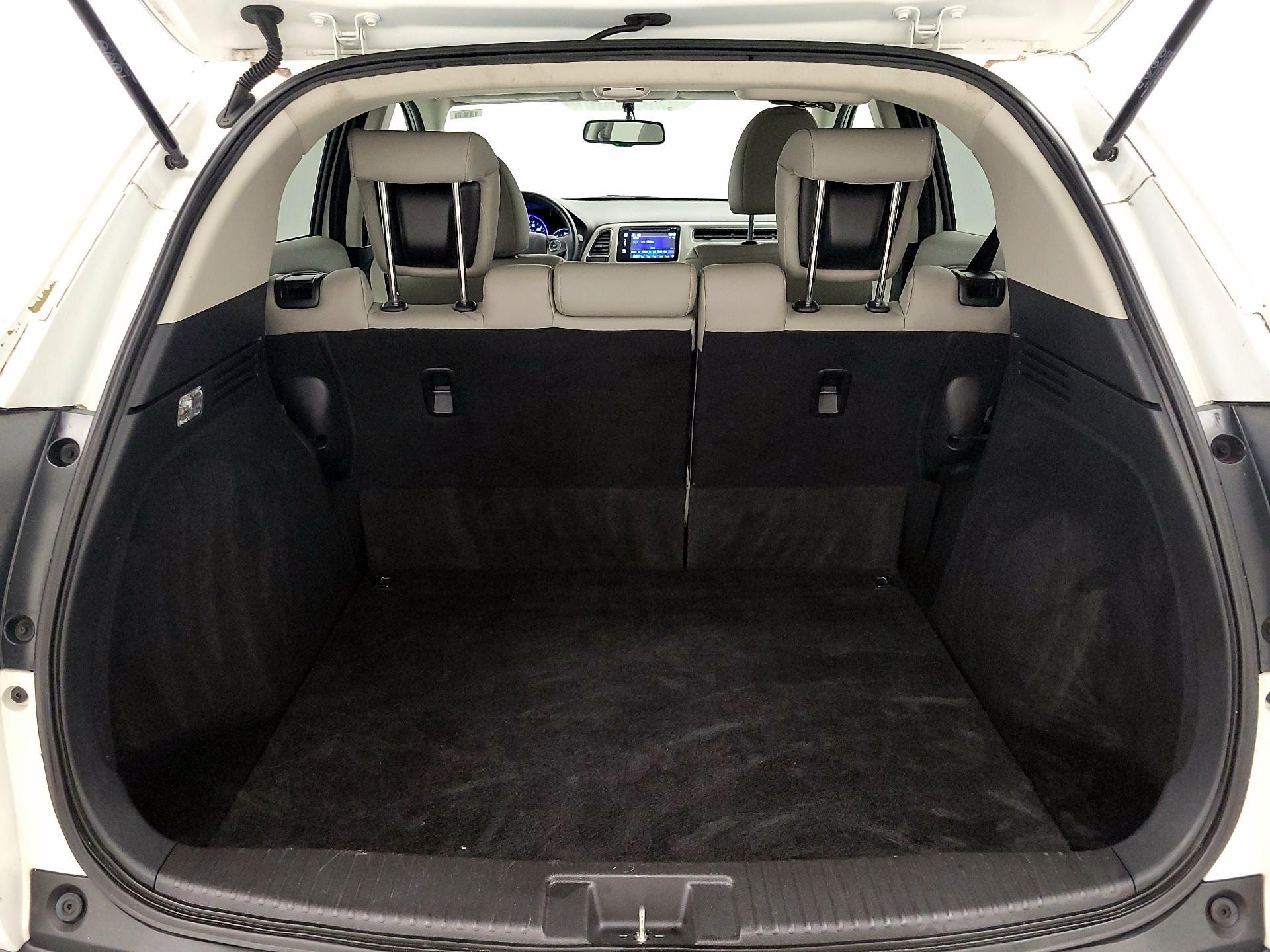 Thumbnail: 2018 Honda HR-V - 19