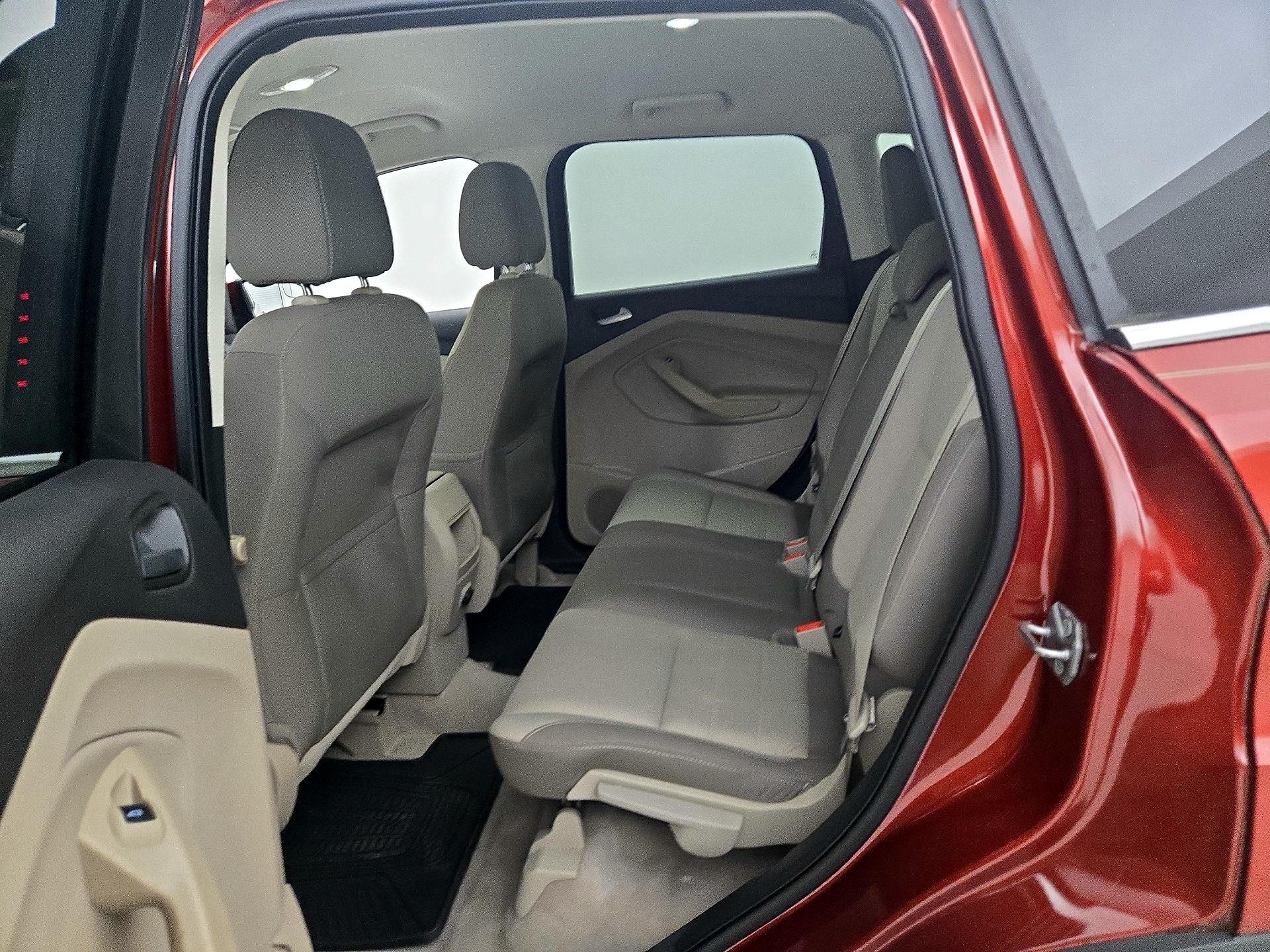Thumbnail: 2014 Ford Escape - 19
