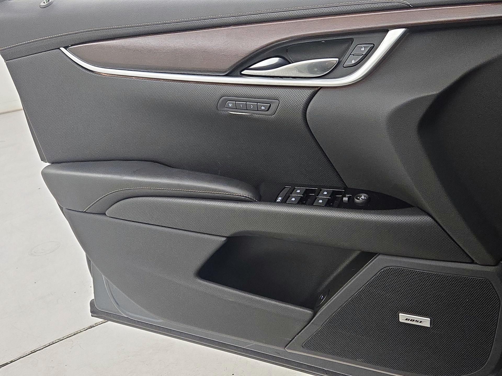 Thumbnail: 2019 Cadillac XTS - 12