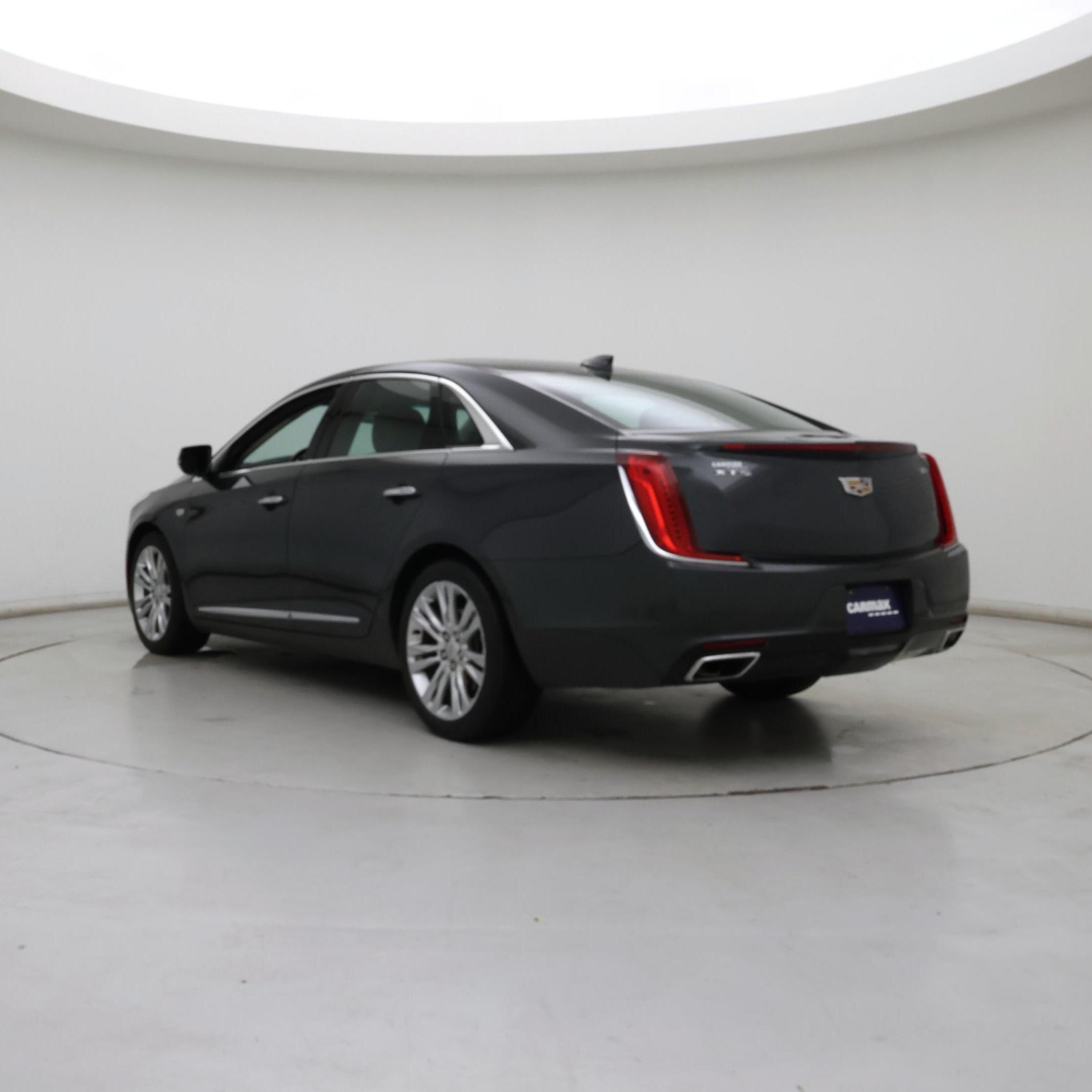 Thumbnail: 2019 Cadillac XTS - 2