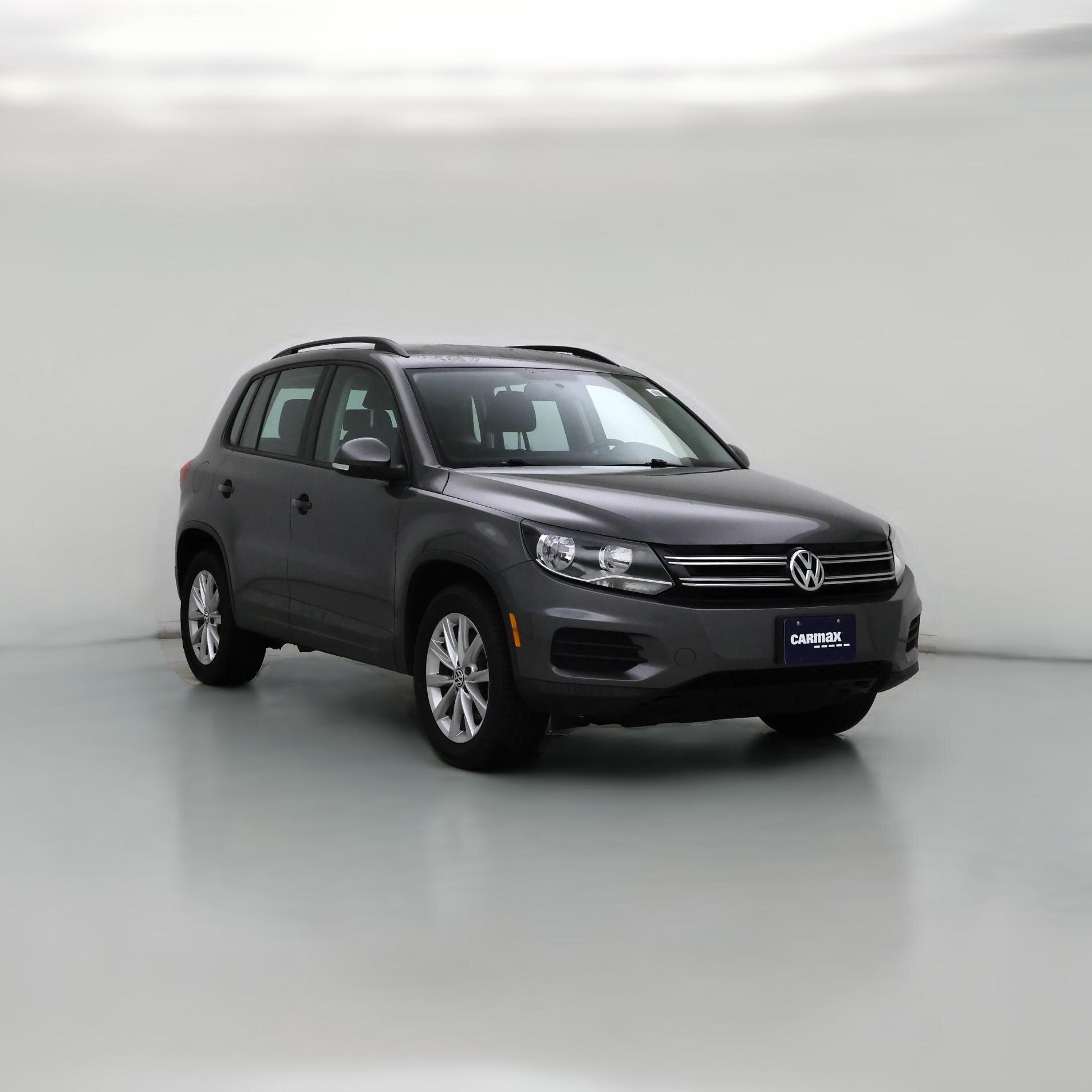 Thumbnail: 2018 Volkswagen Tiguan - 1