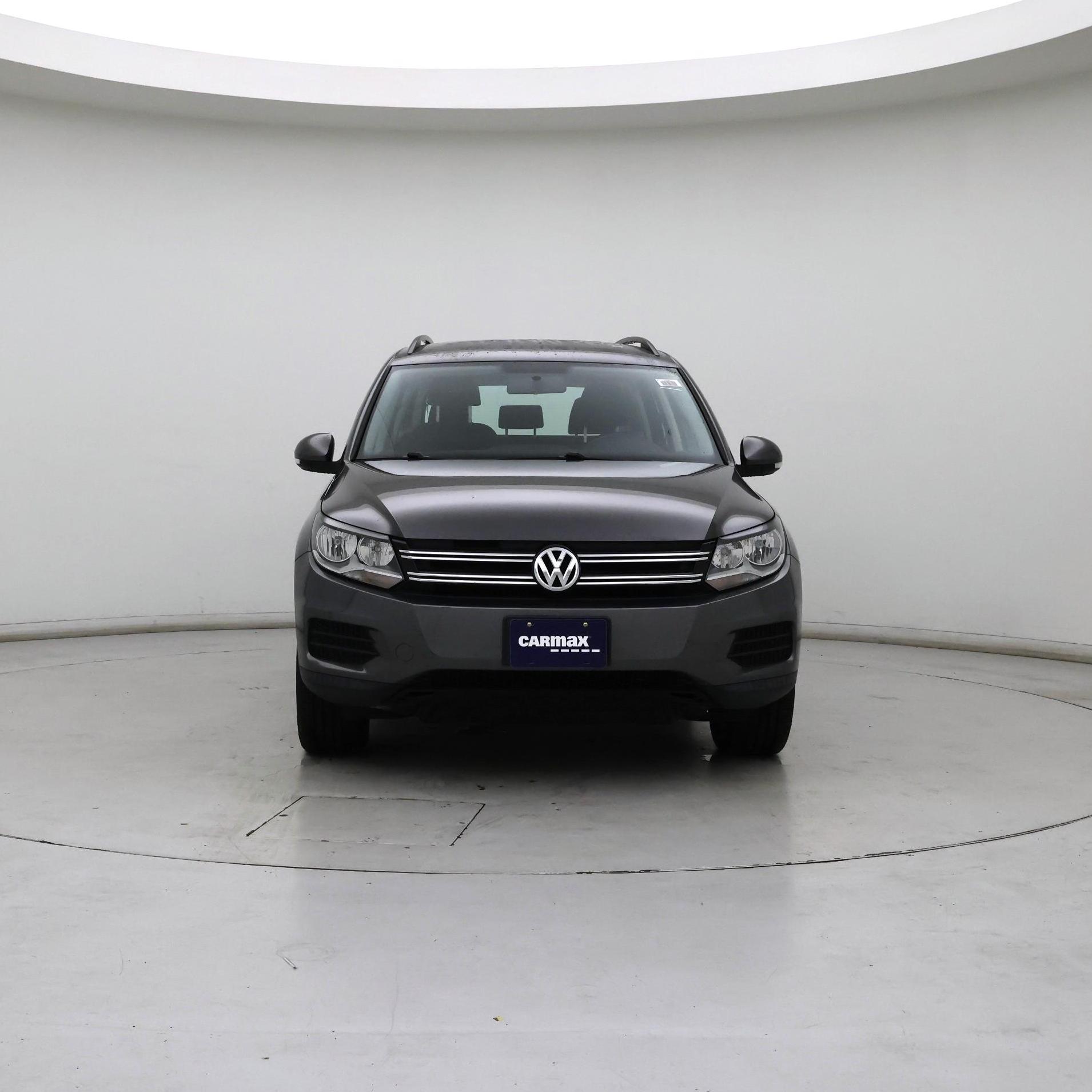 Thumbnail: 2018 Volkswagen Tiguan - 5