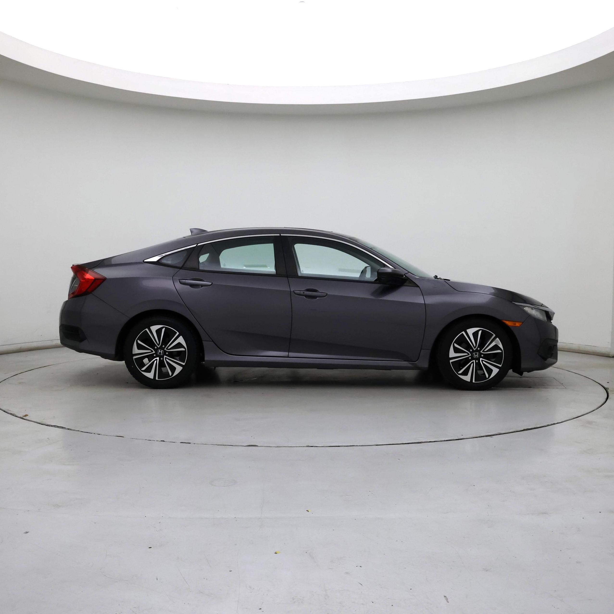 Thumbnail: 2016 Honda Civic - 7