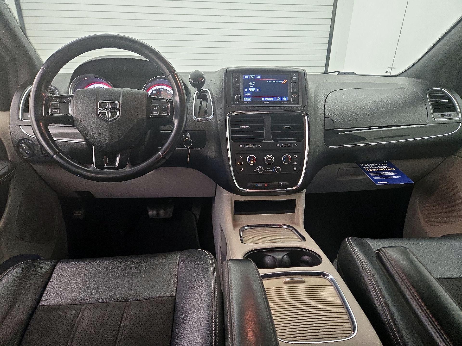 Thumbnail: 2019 Dodge Grand Caravan - 9