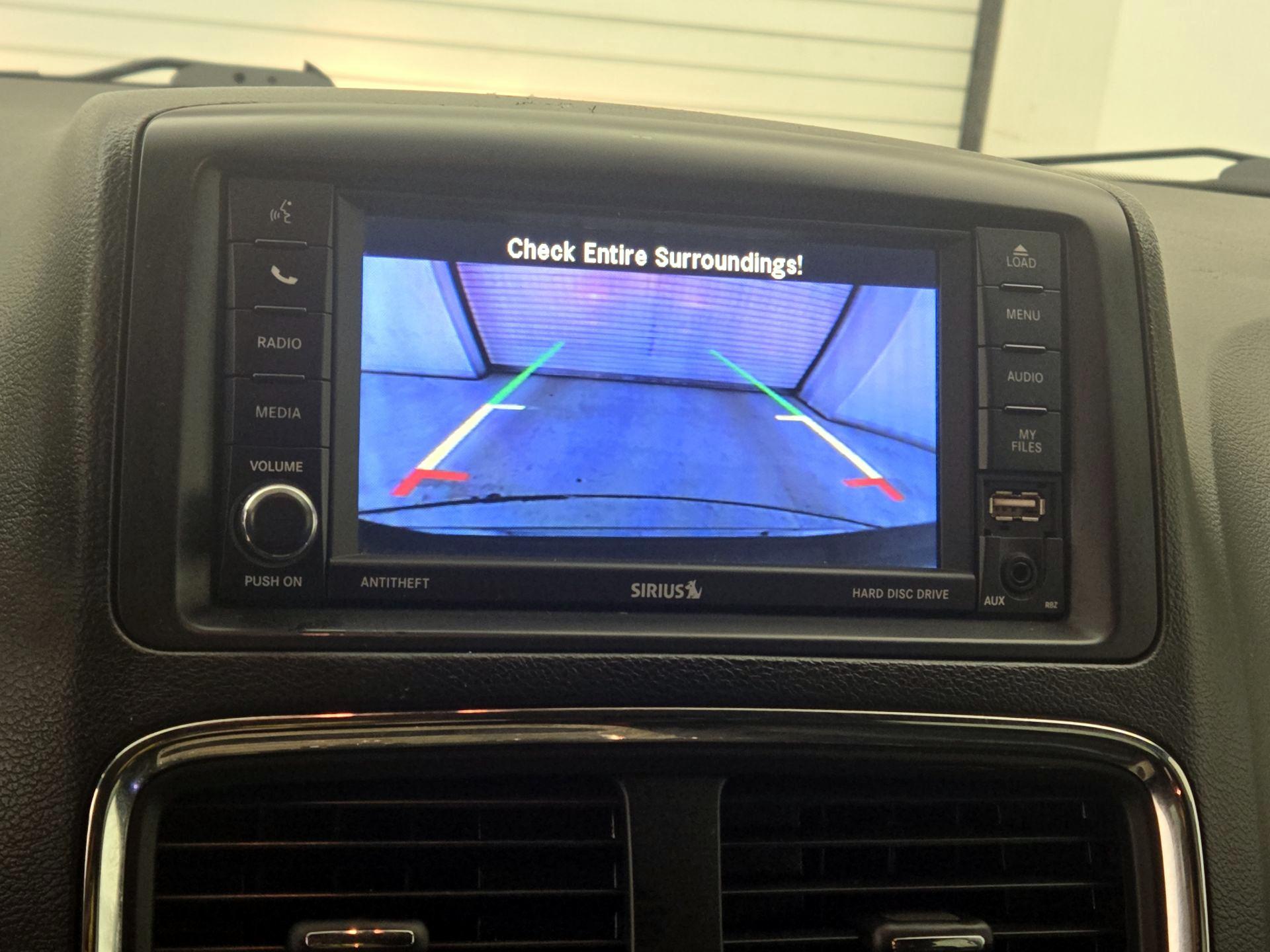 Thumbnail: 2019 Dodge Grand Caravan - 14