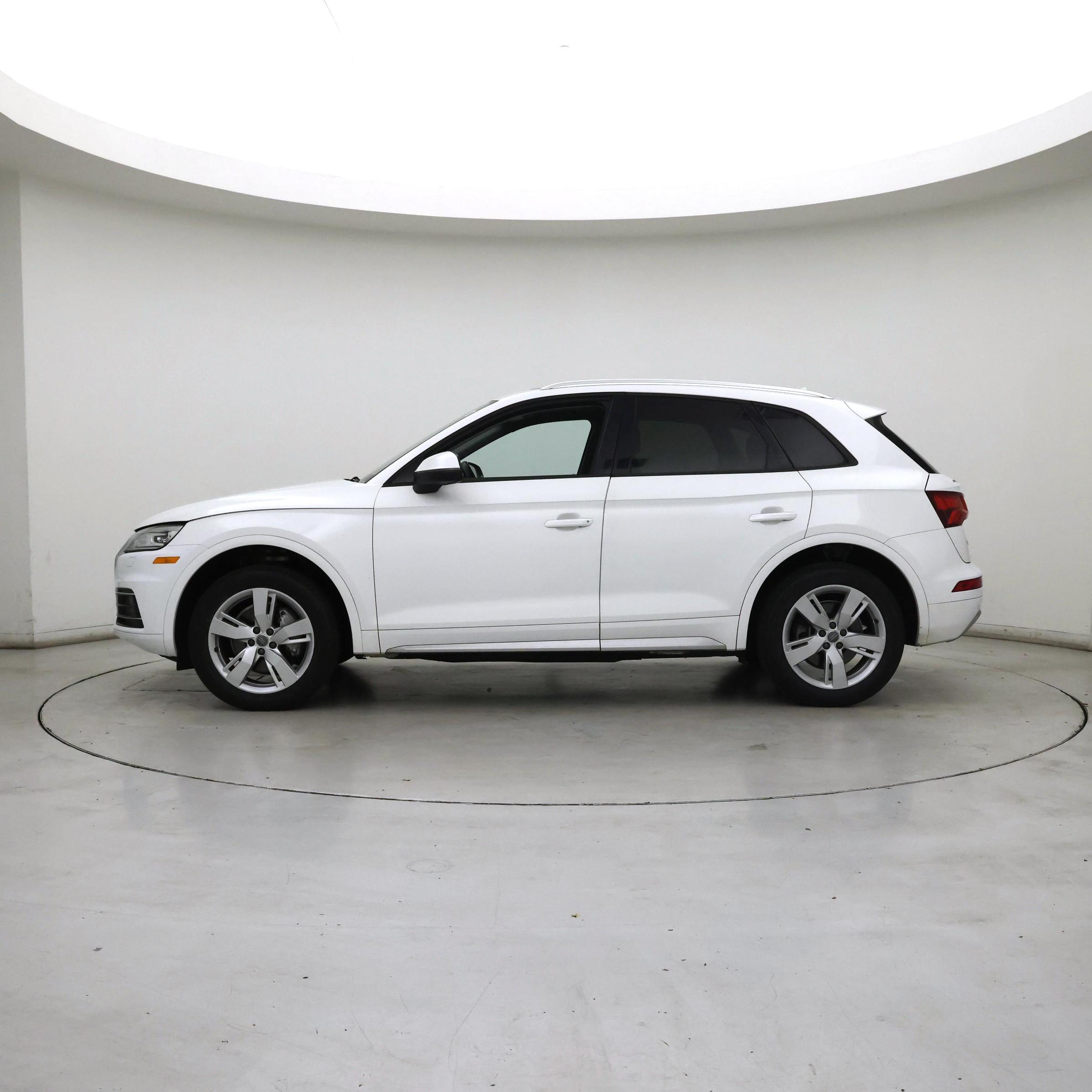 Thumbnail: 2018 Audi Q5 - 3