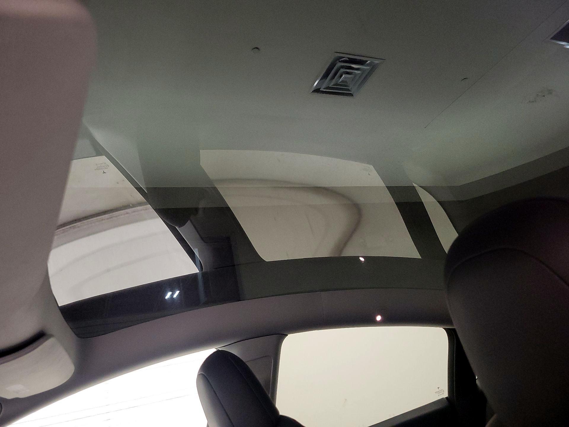 Thumbnail: 2020 Tesla Model Y - 18