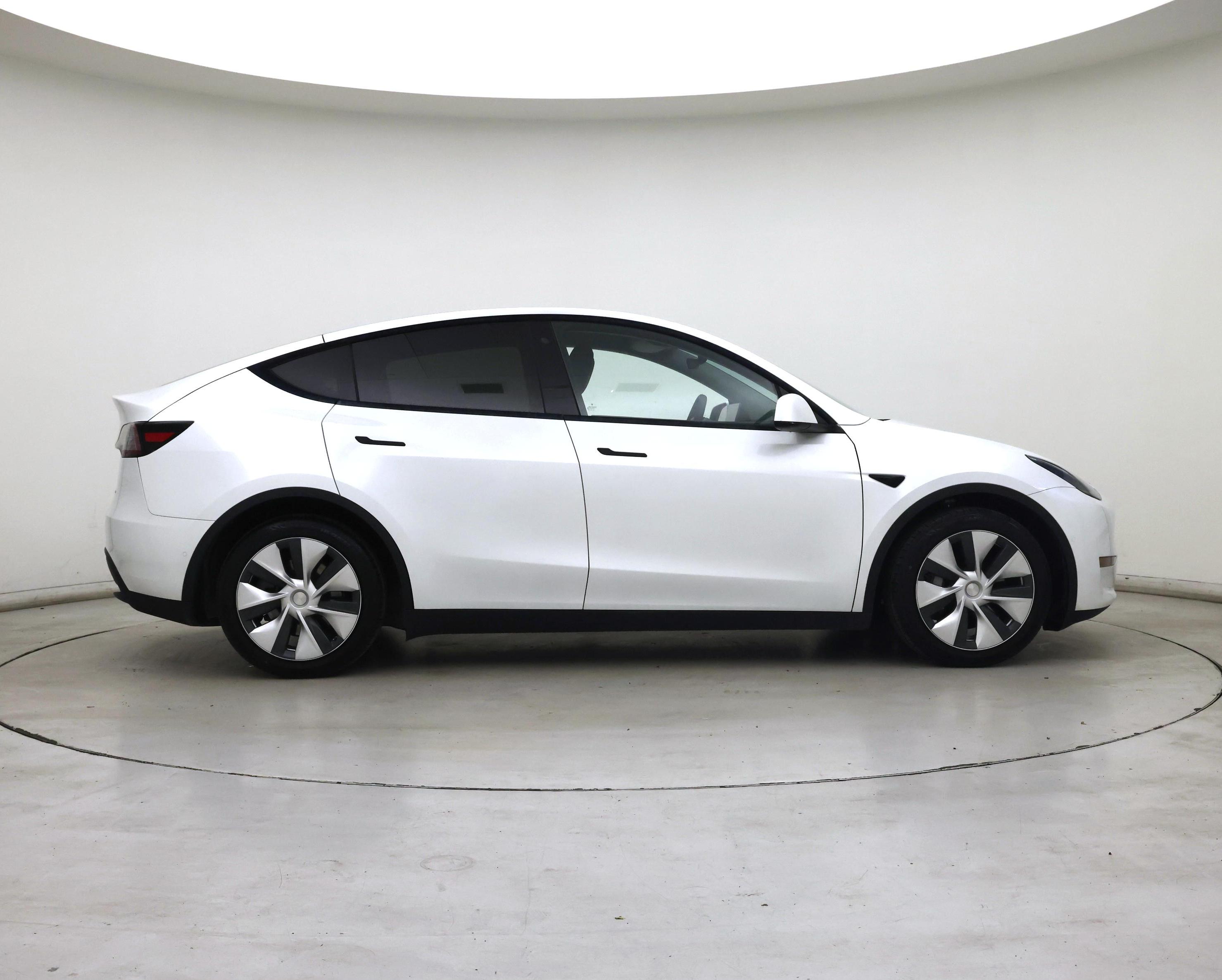 Thumbnail: 2020 Tesla Model Y - 7