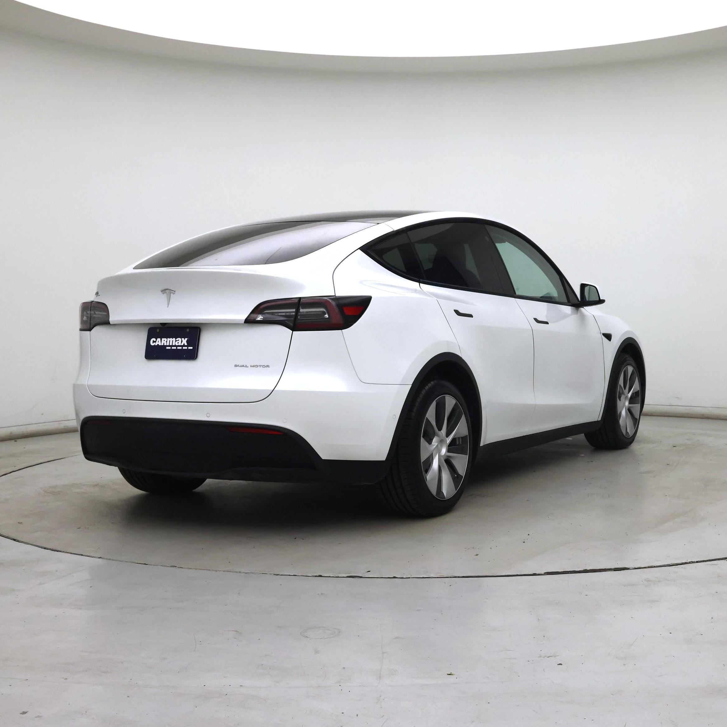 Thumbnail: 2020 Tesla Model Y - 8