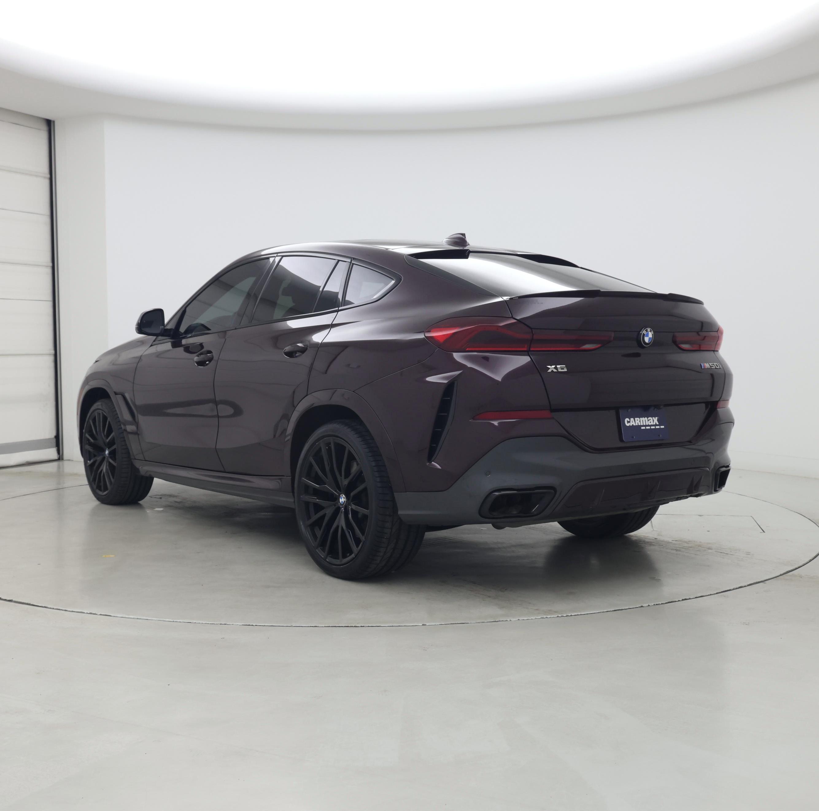 Thumbnail: 2022 BMW X6 - 2