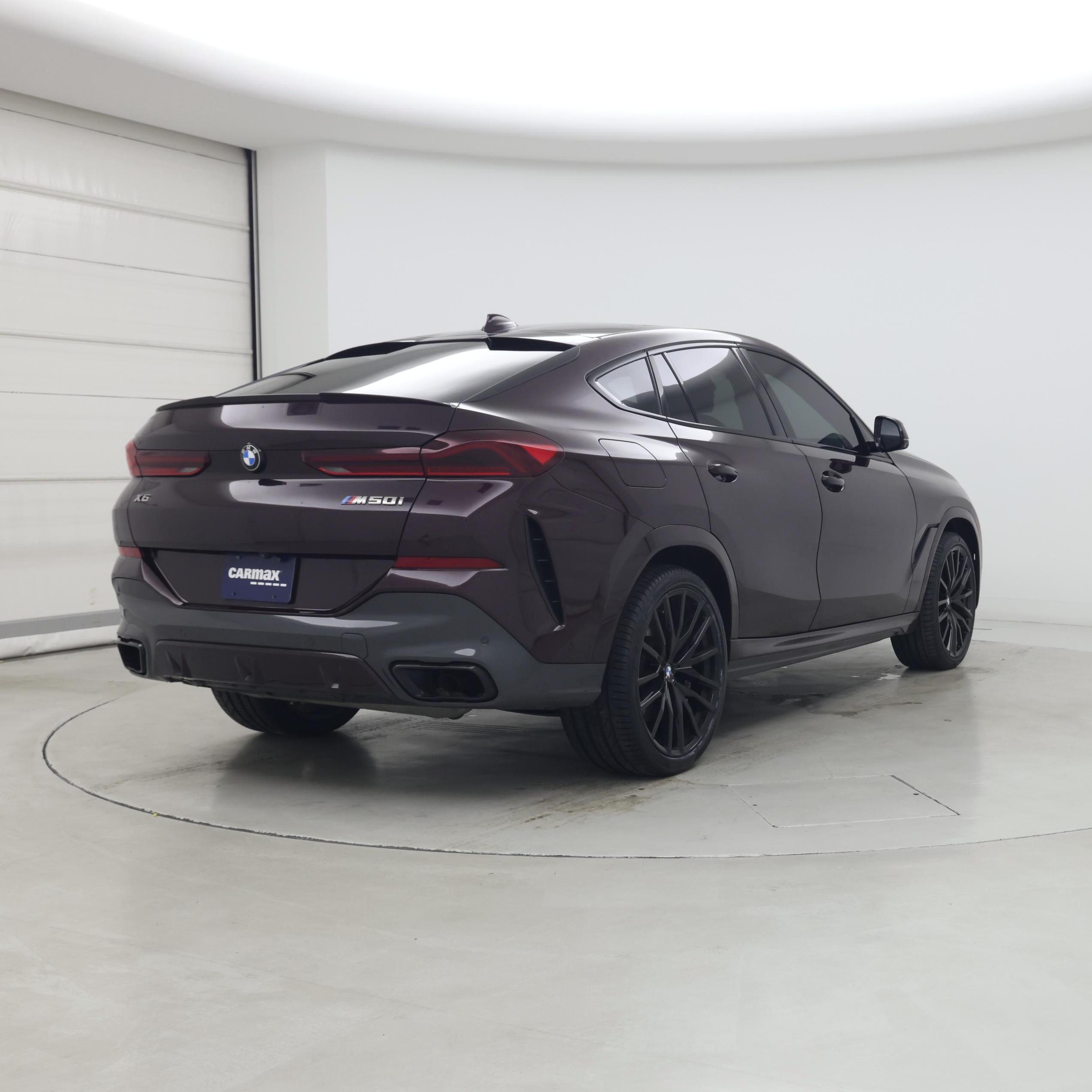 Thumbnail: 2022 BMW X6 - 8