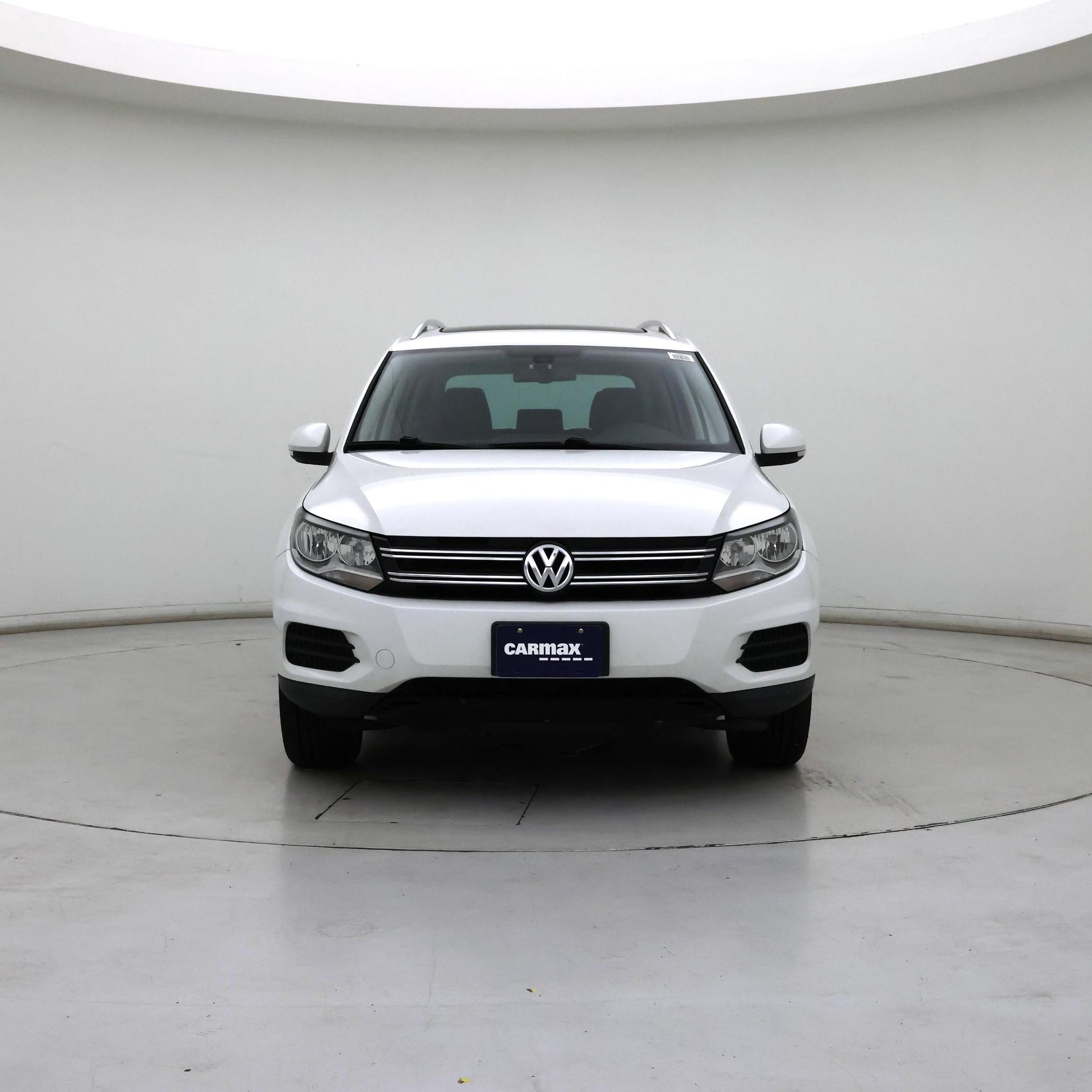 Thumbnail: 2017 Volkswagen Tiguan - 5