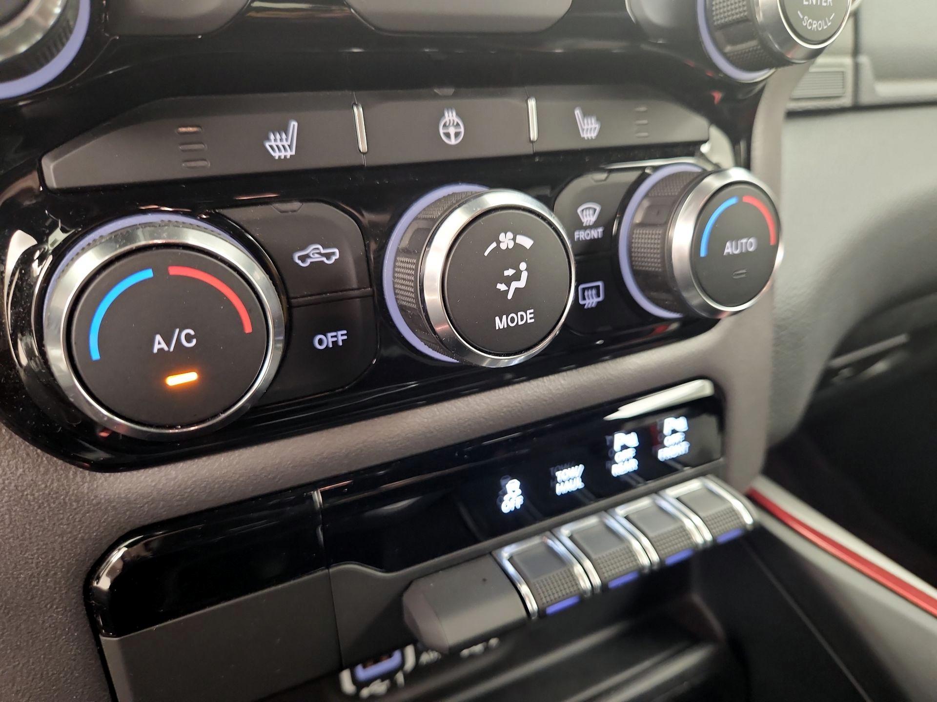 Thumbnail: 2021 RAM 1500 - 17