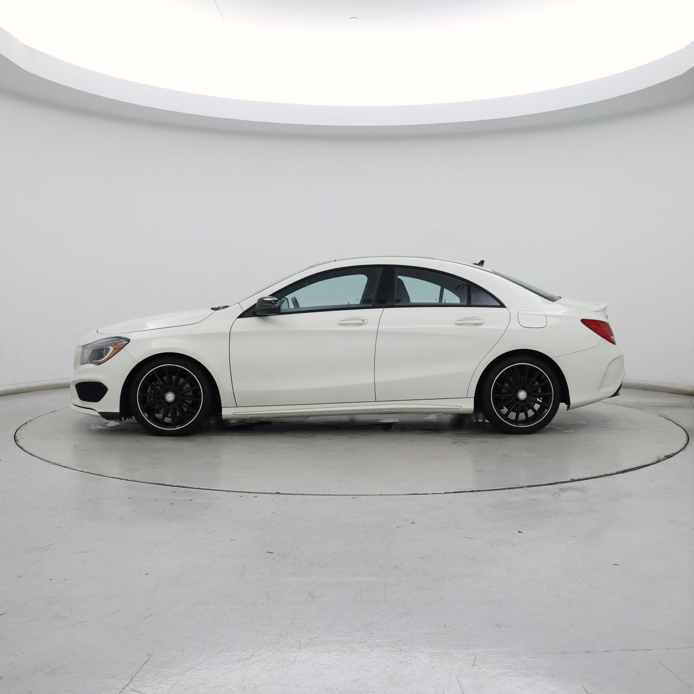 Thumbnail: 2016 Mercedes-Benz CLA - 3