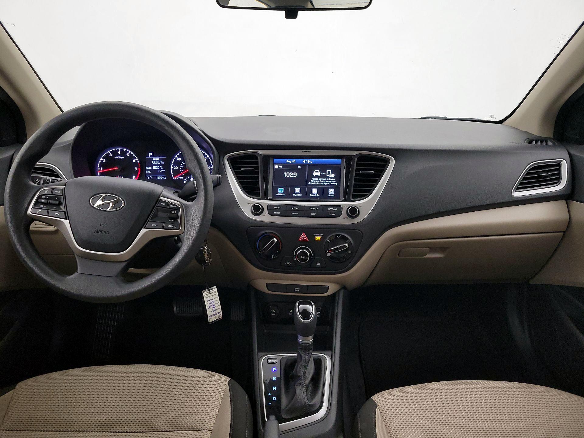 Thumbnail: 2022 Hyundai Accent - 9