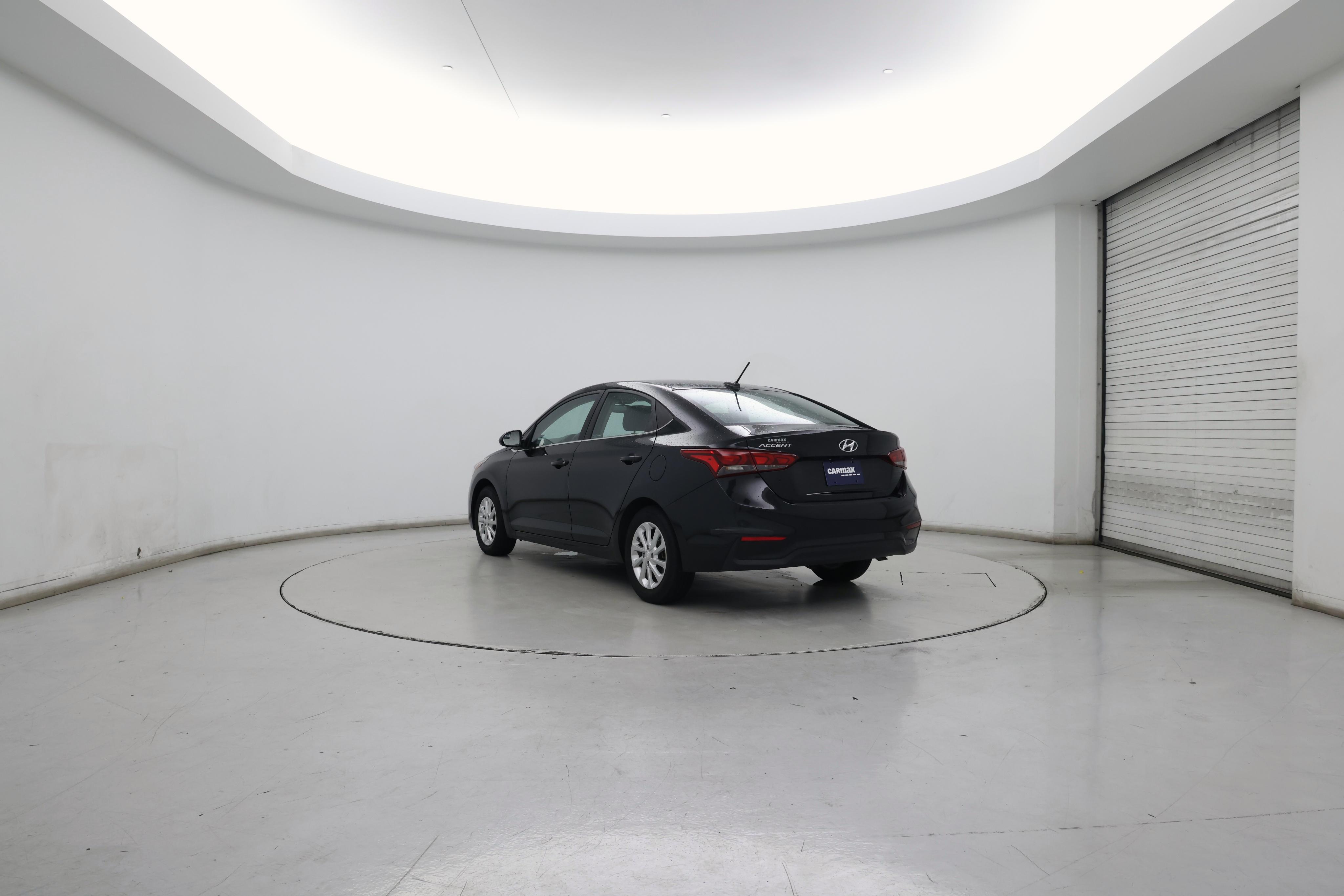 Thumbnail: 2022 Hyundai Accent - 2