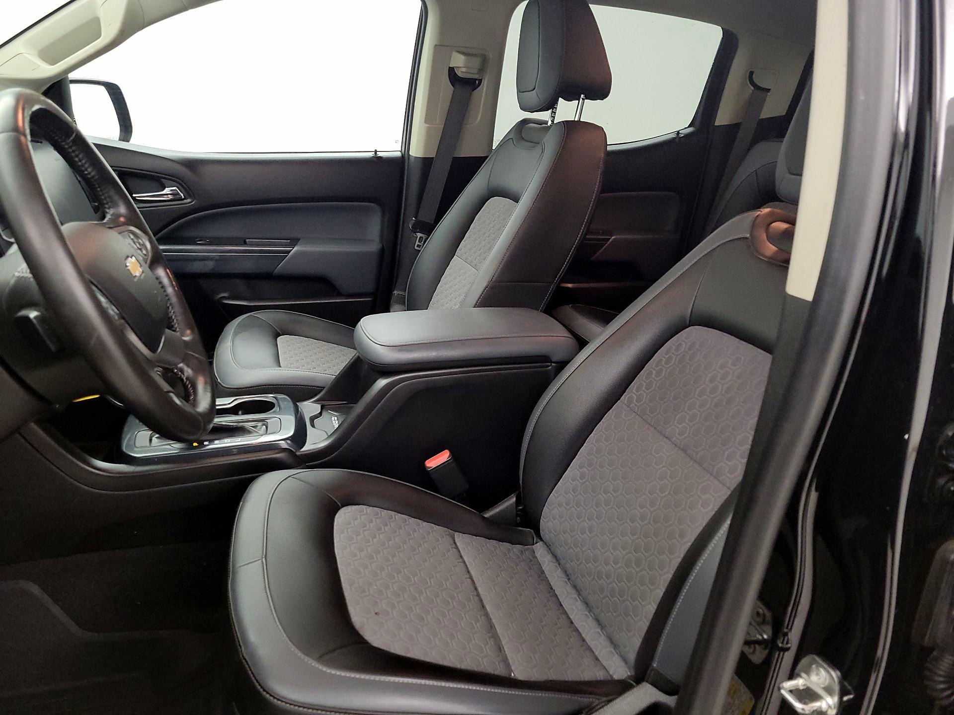 Thumbnail: 2019 Chevrolet Colorado - 11