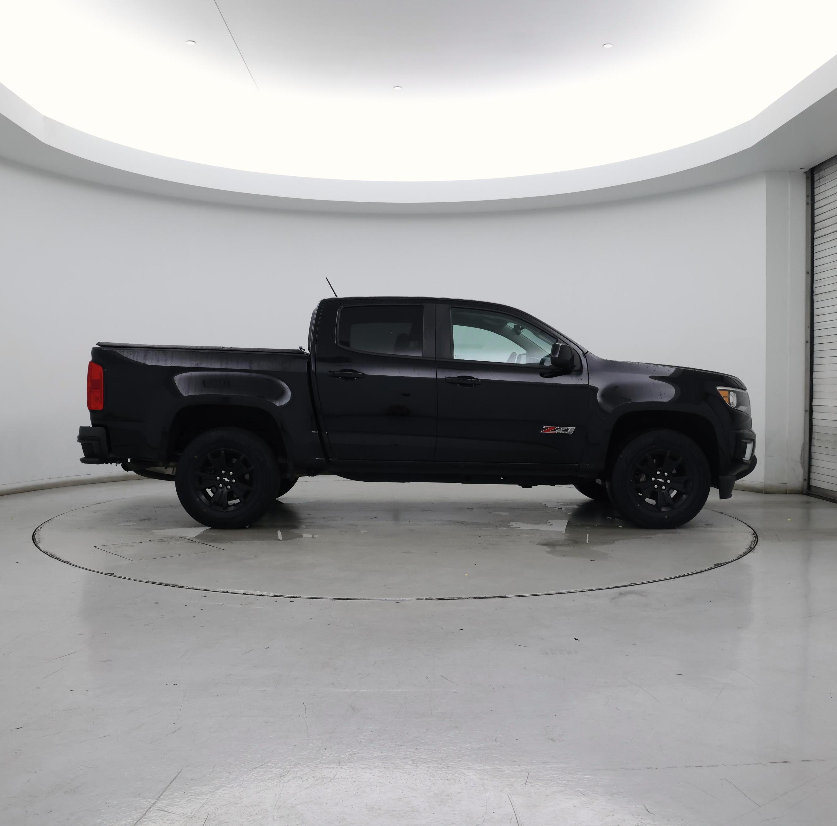 Thumbnail: 2019 Chevrolet Colorado - 7