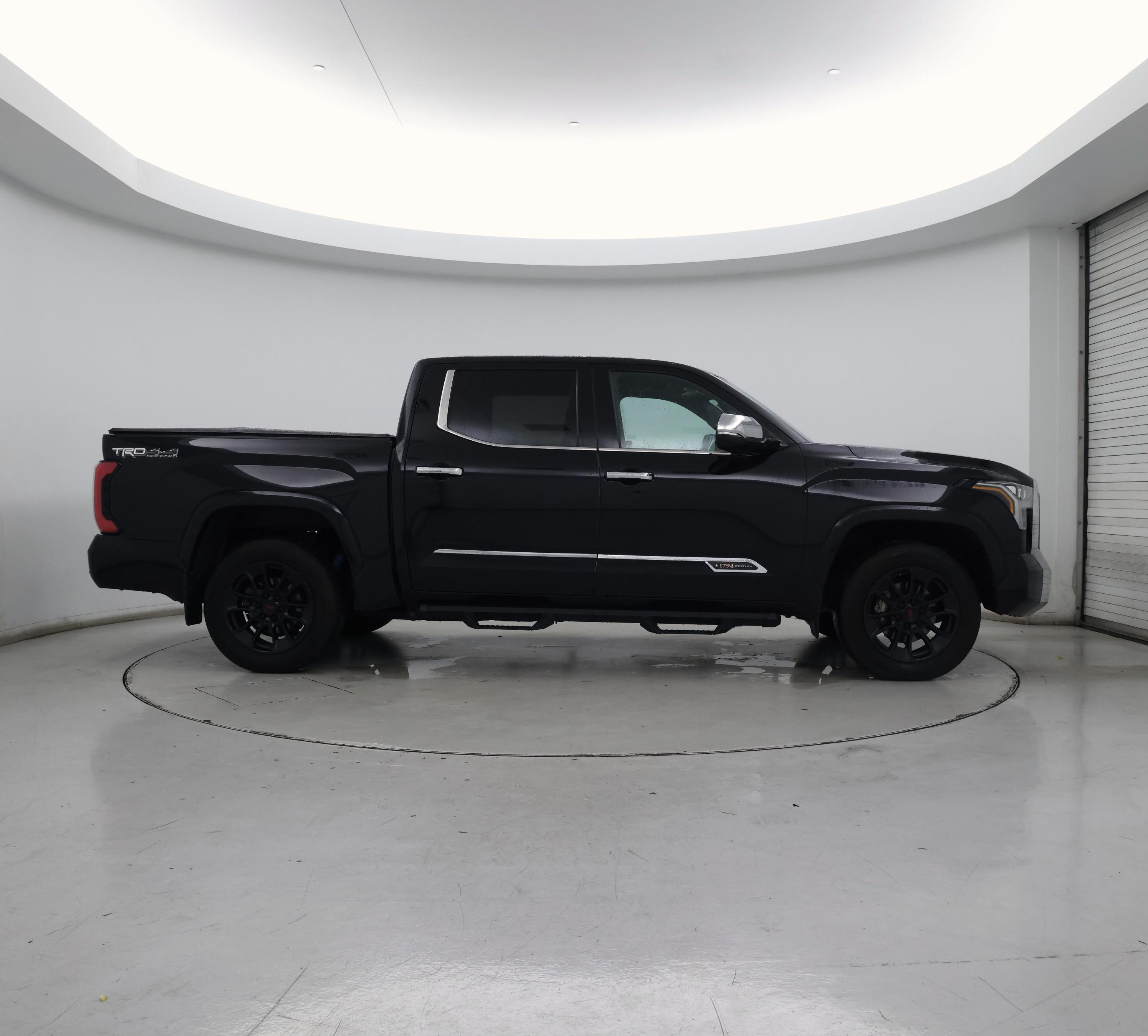 Thumbnail: 2023 Toyota Tundra - 7
