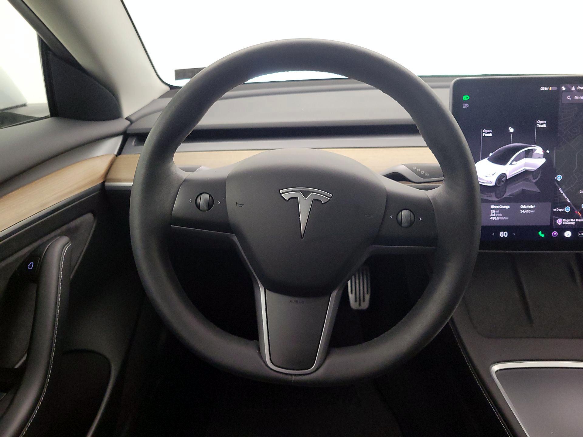 Thumbnail: 2022 Tesla Model 3 - 10