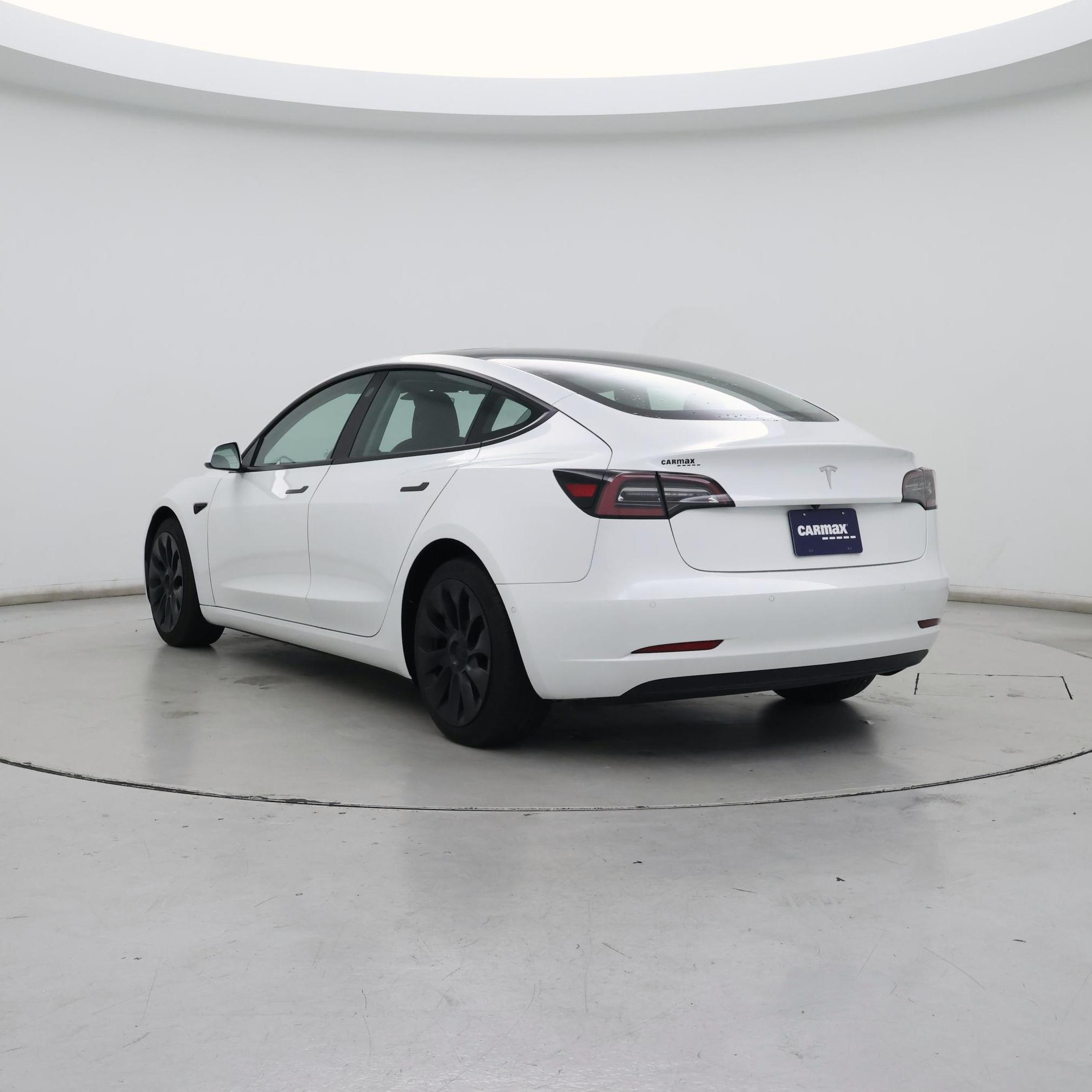 Thumbnail: 2022 Tesla Model 3 - 2