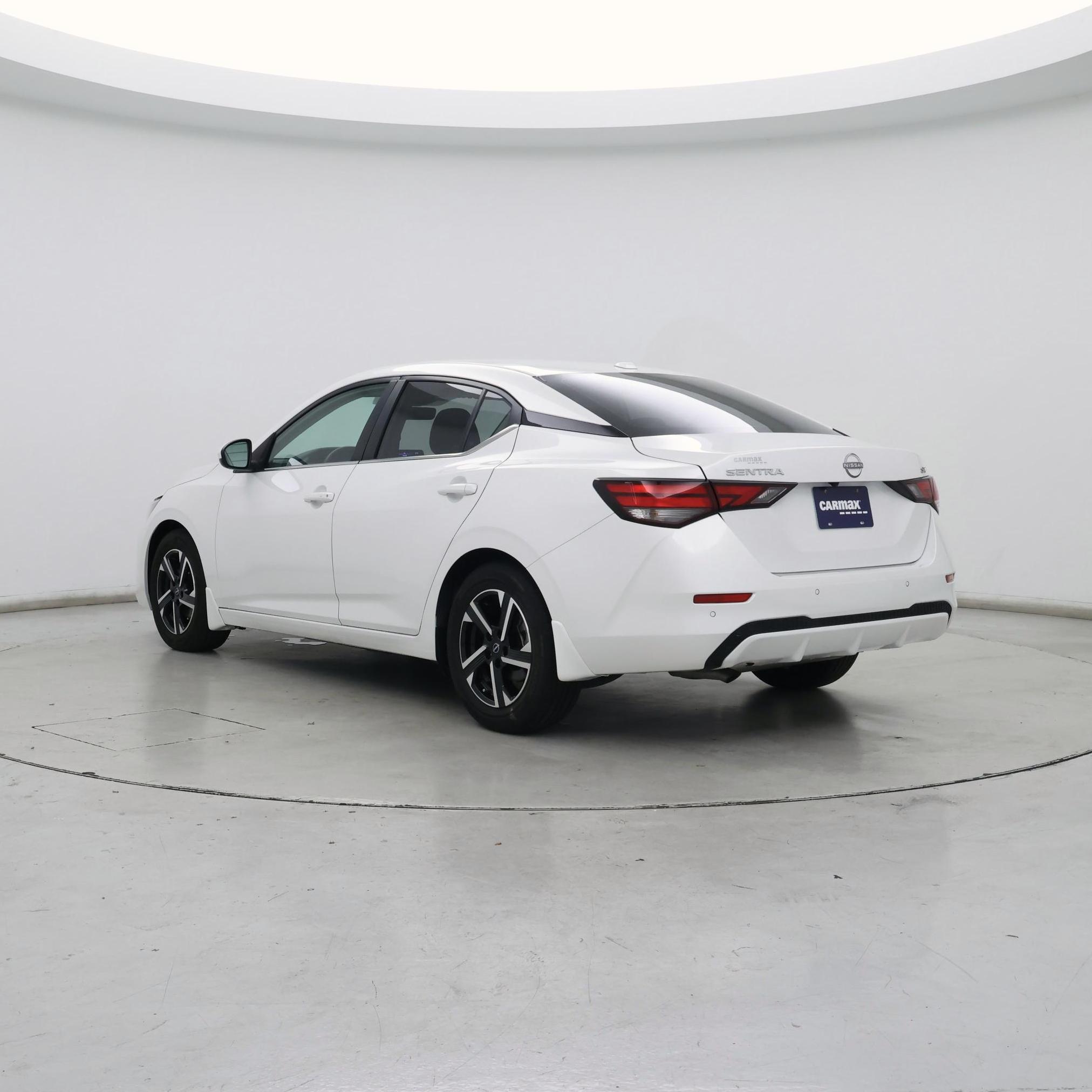 Thumbnail: 2024 Nissan Sentra - 2