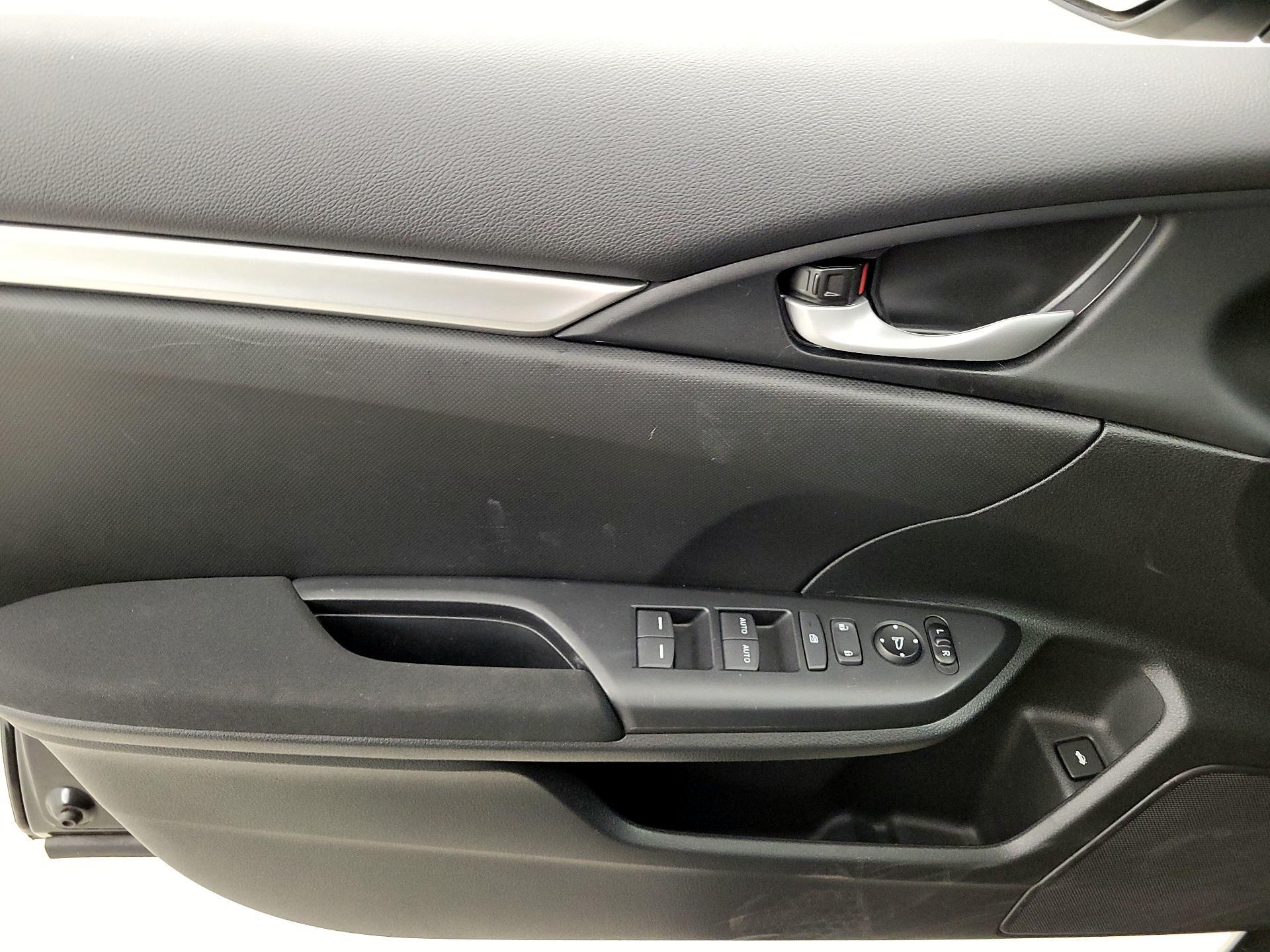 Thumbnail: 2020 Honda Civic - 12
