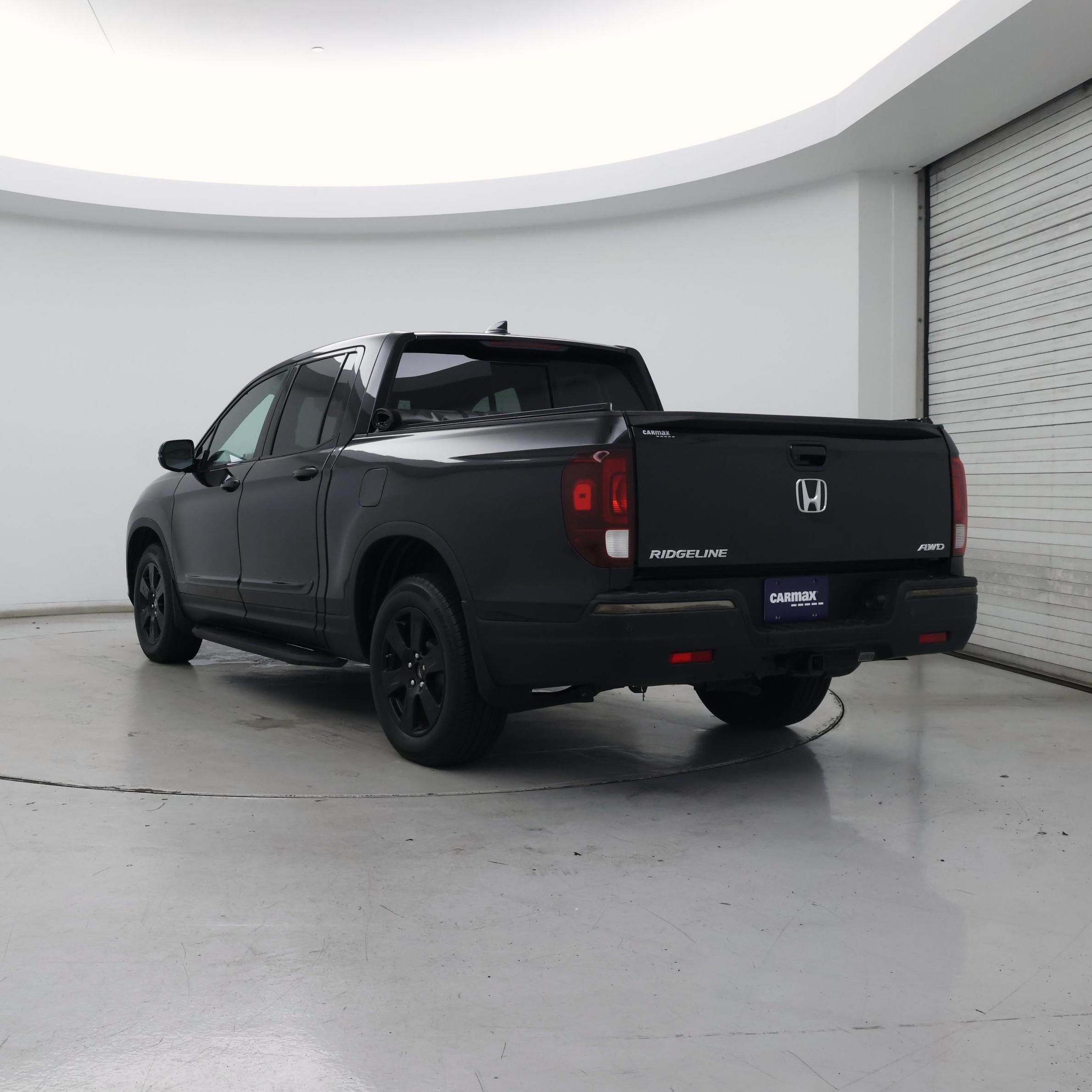 Thumbnail: 2017 Honda Ridgeline - 2