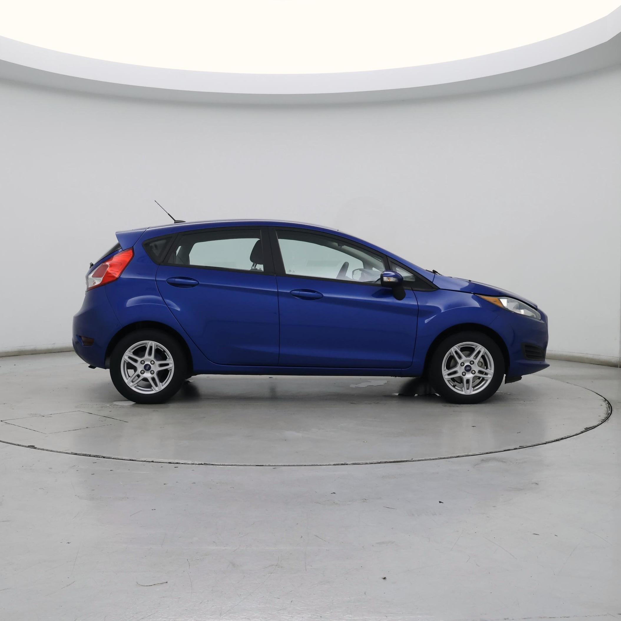 Thumbnail: 2018 Ford Fiesta - 7