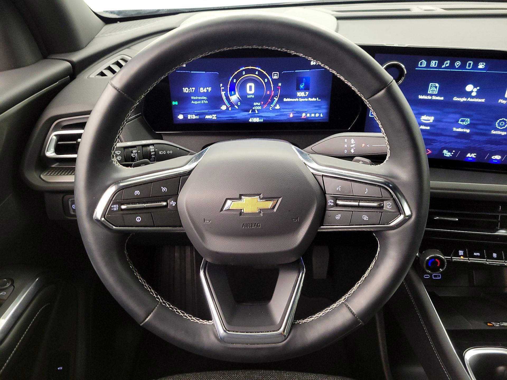 Thumbnail: 2025 Chevrolet Traverse - 10