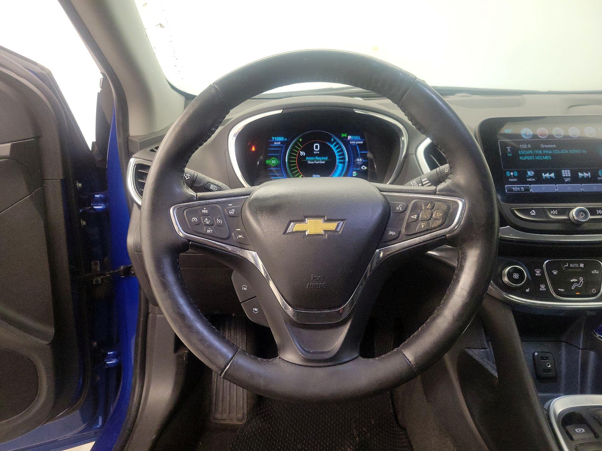 Thumbnail: 2017 Chevrolet Volt - 10