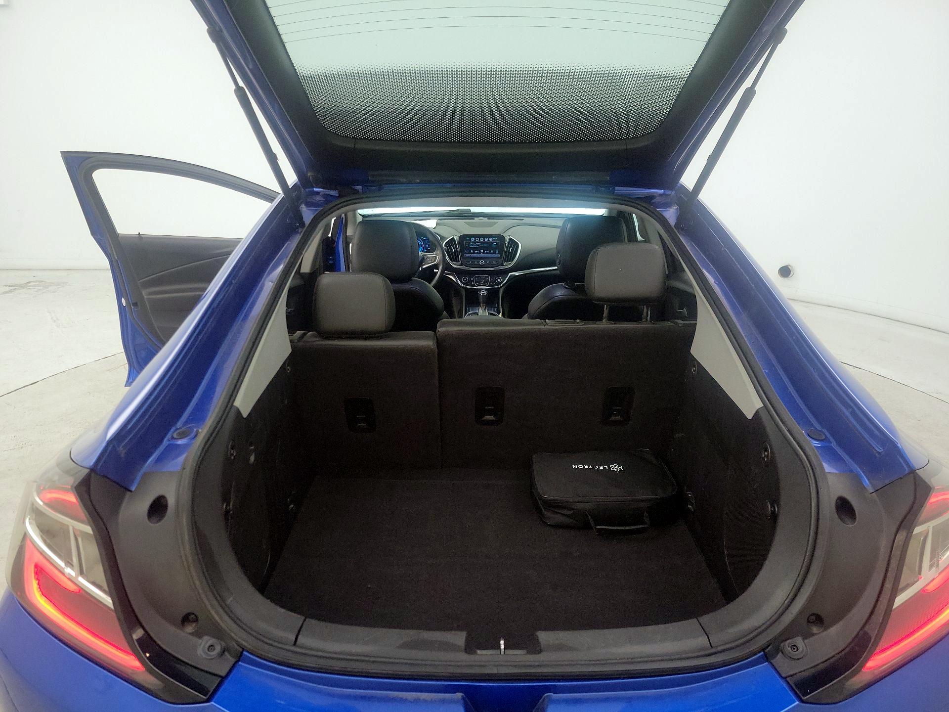 Thumbnail: 2017 Chevrolet Volt - 20