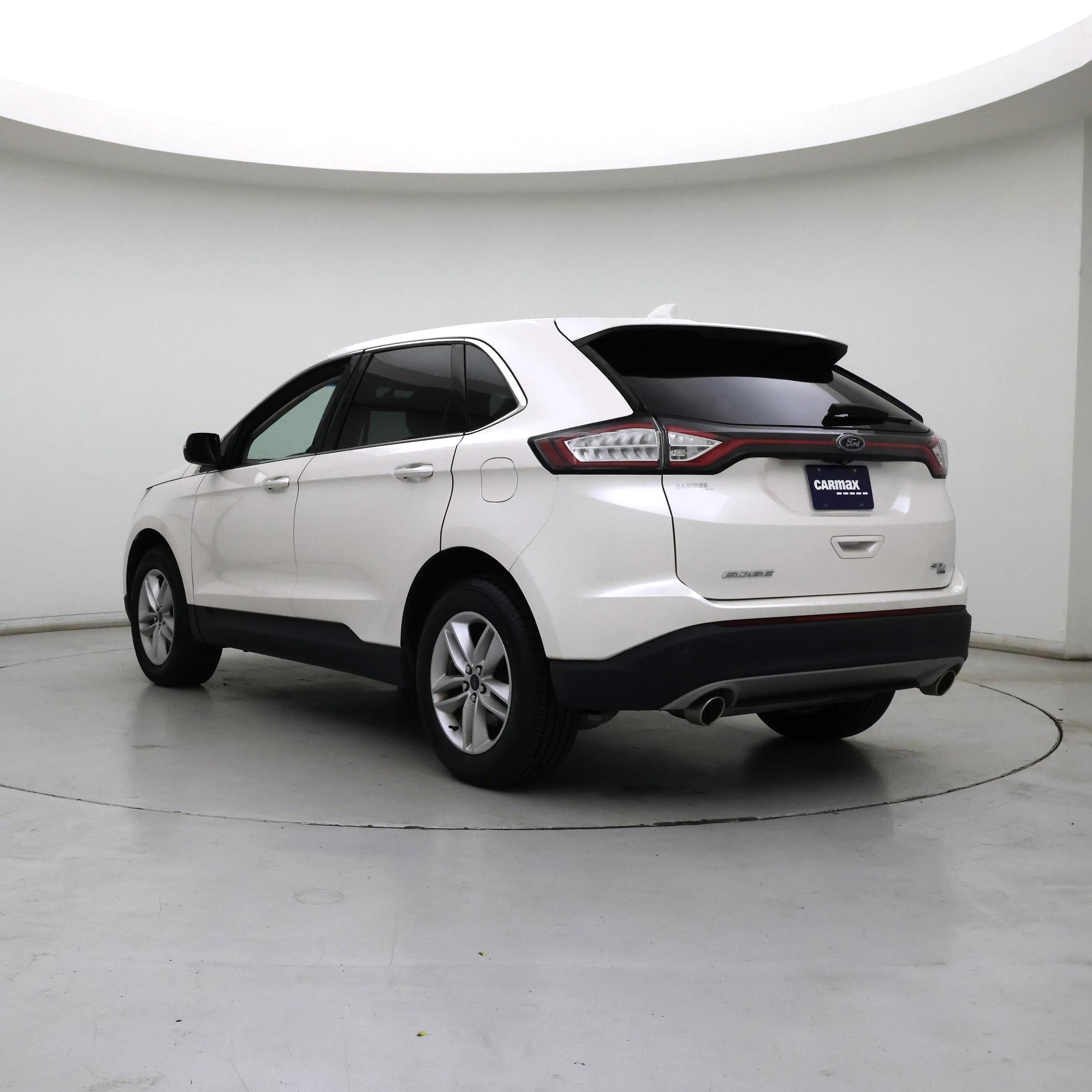 Thumbnail: 2017 Ford Edge - 2