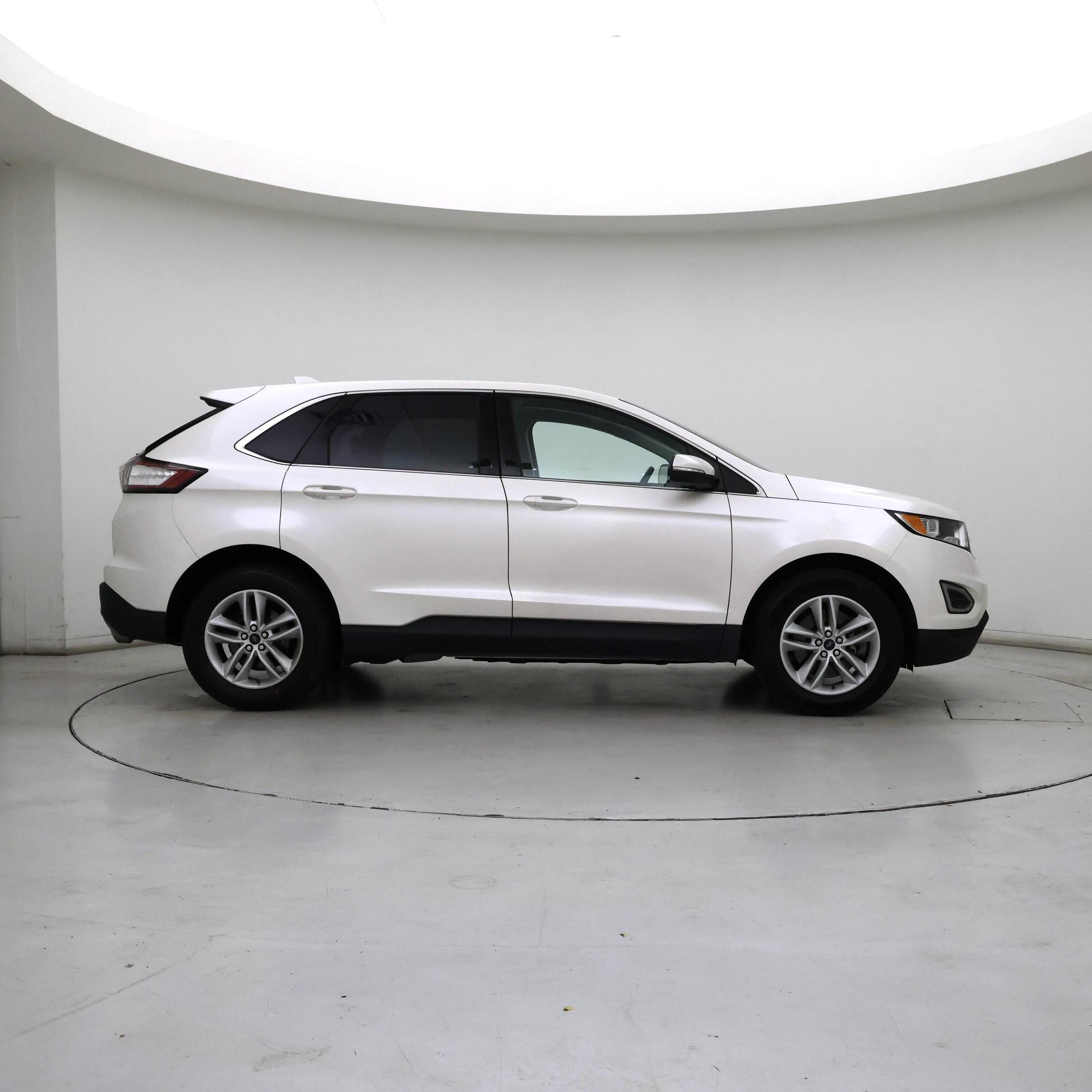 Thumbnail: 2017 Ford Edge - 7