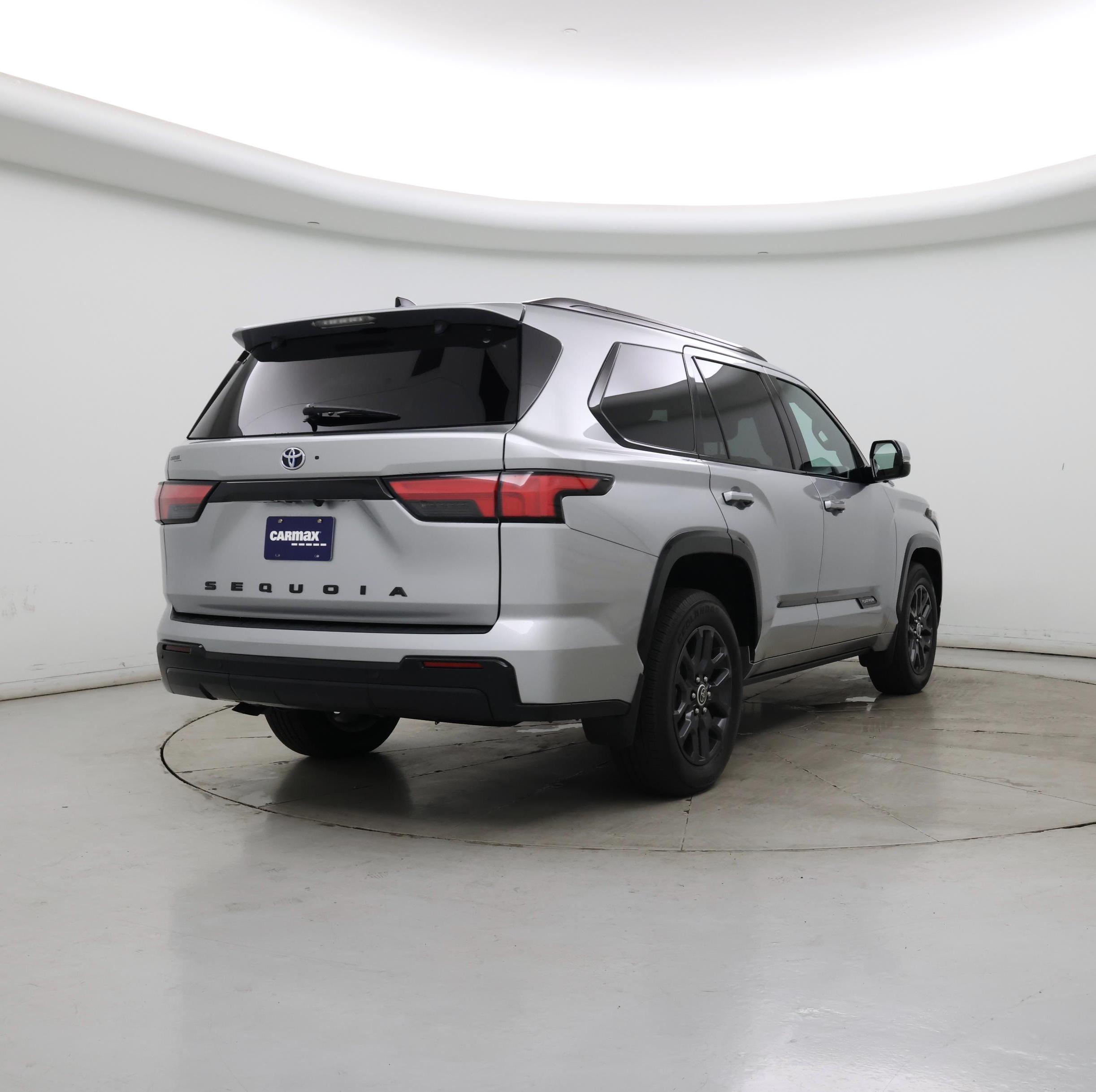 Thumbnail: 2023 Toyota Sequoia - 8