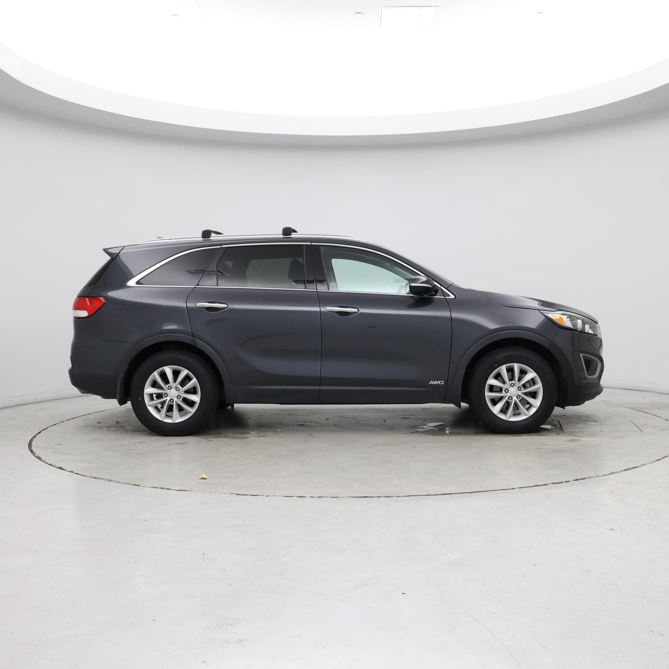 Thumbnail: 2018 Kia Sorento - 7