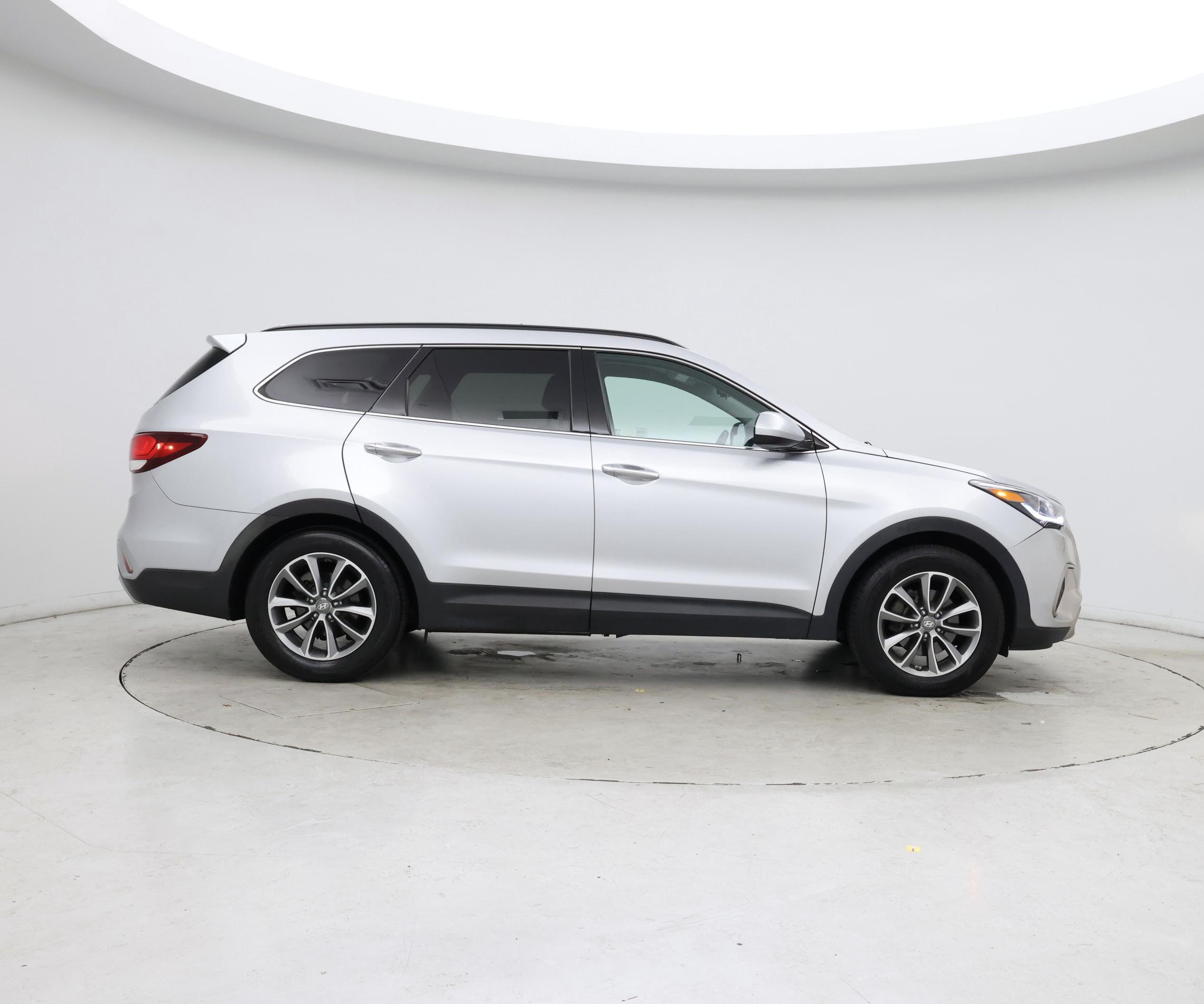Thumbnail: 2018 Hyundai Santa Fe - 7