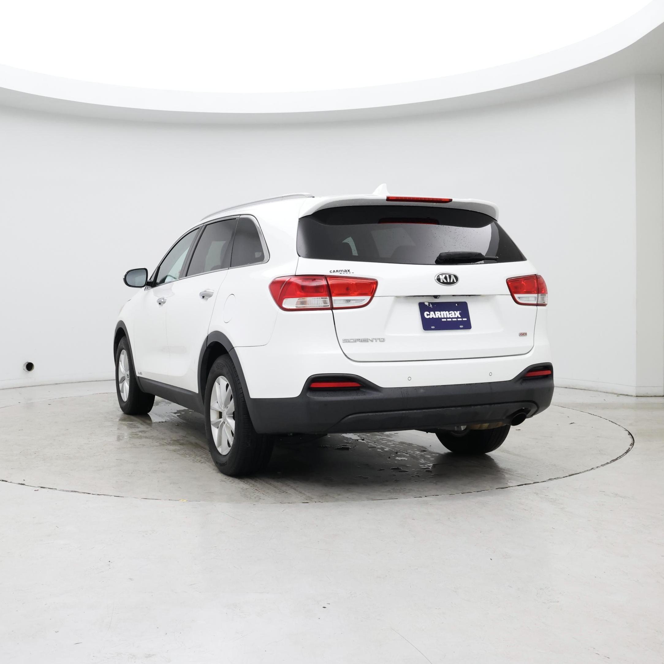 Thumbnail: 2017 Kia Sorento - 2