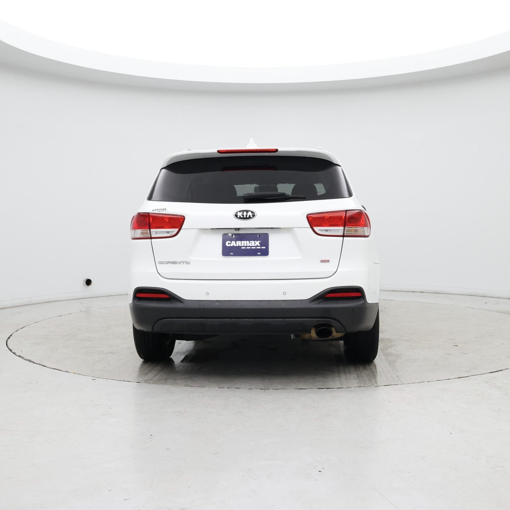Thumbnail: 2017 Kia Sorento - 6