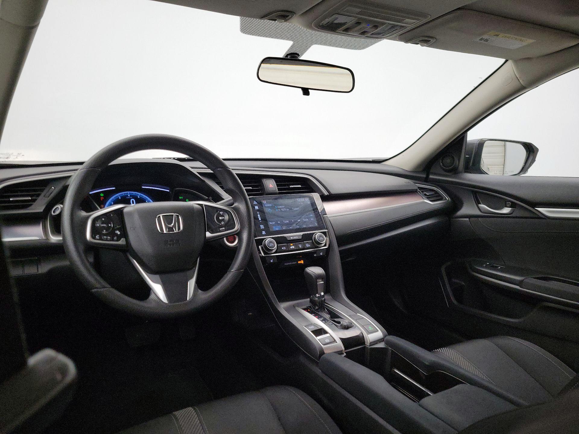 Thumbnail: 2017 Honda Civic - 9
