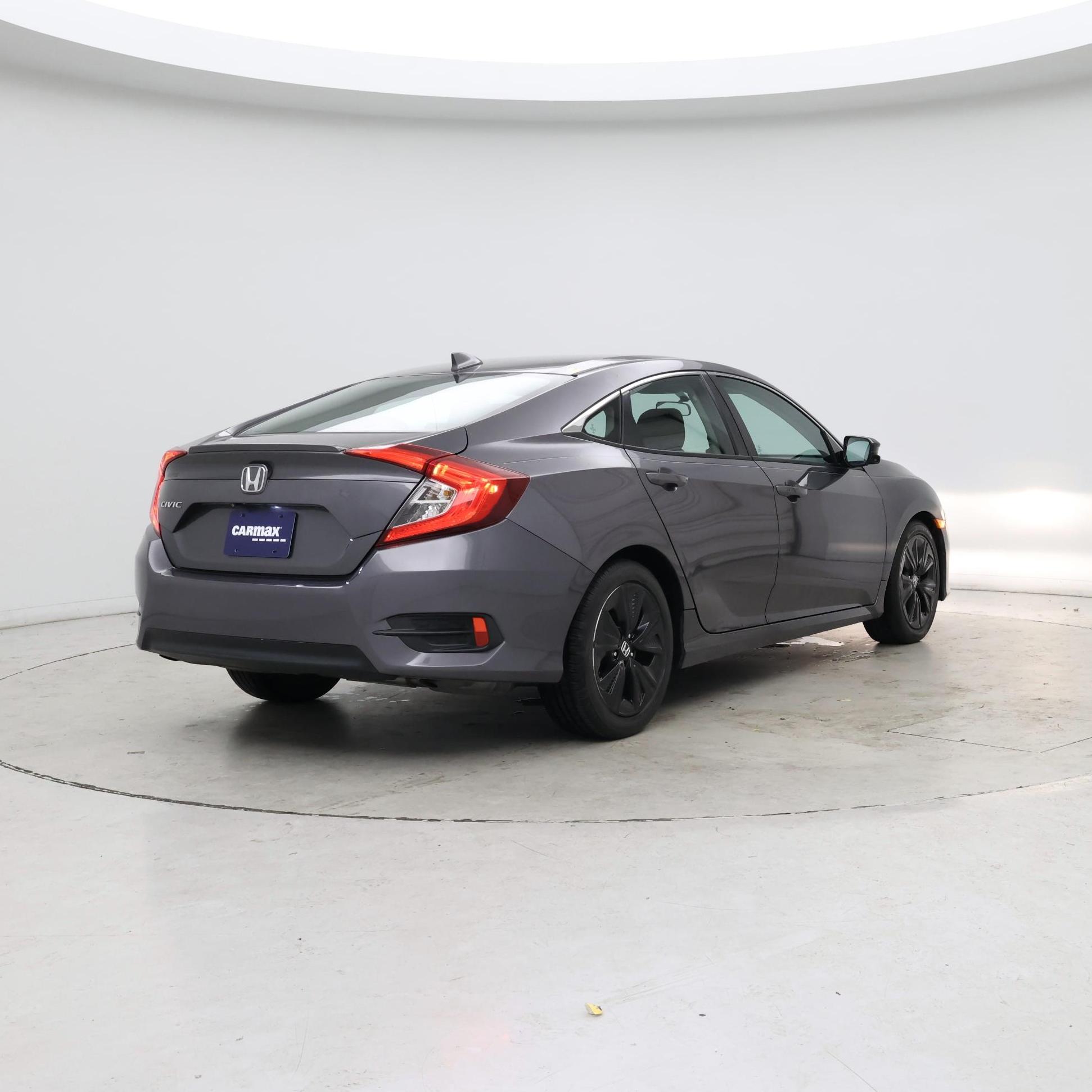 Thumbnail: 2017 Honda Civic - 8