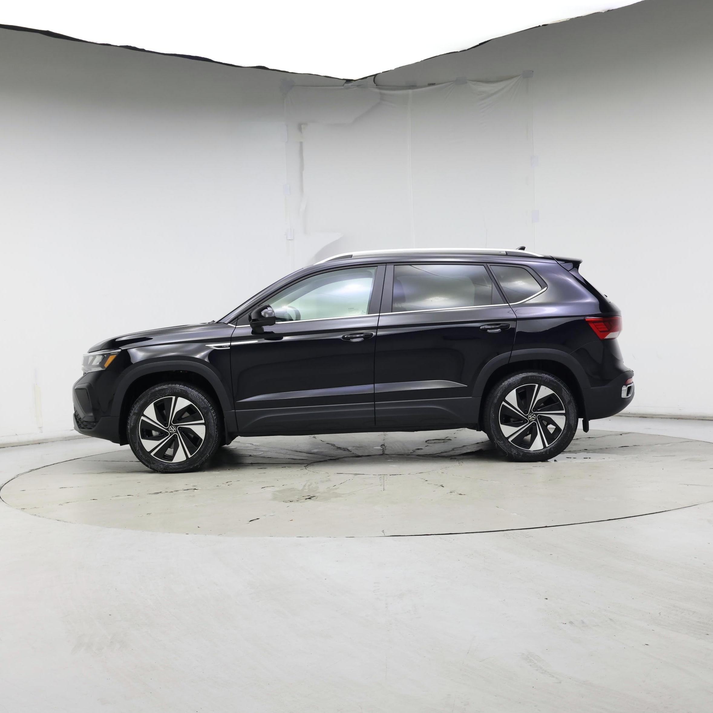 Thumbnail: 2024 Volkswagen Taos - 3