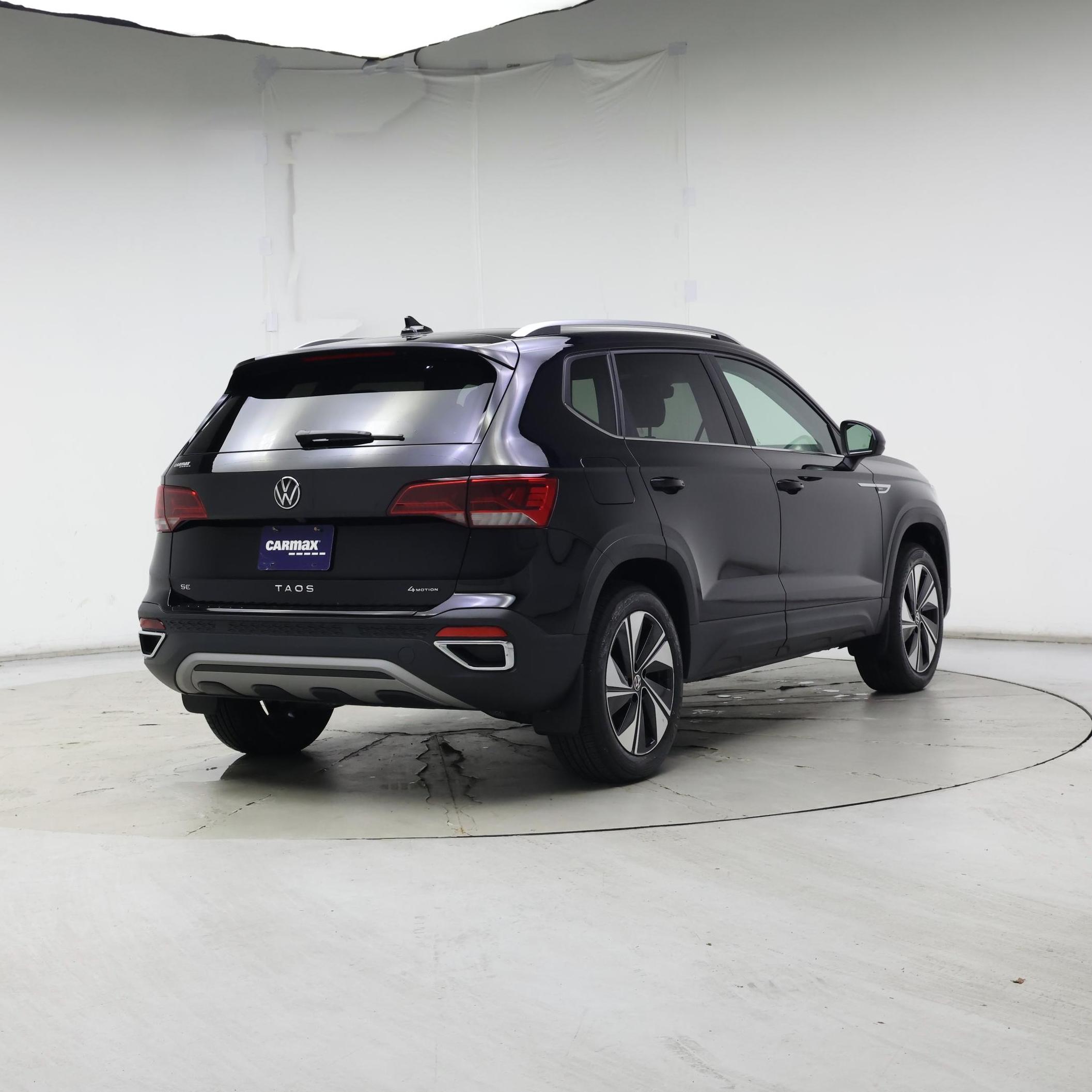 Thumbnail: 2024 Volkswagen Taos - 8